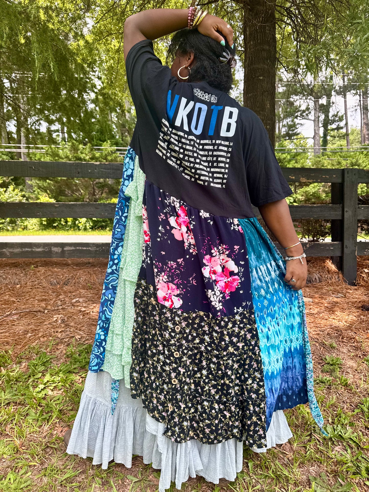 Large-3XL NKOTB Maxi Tee