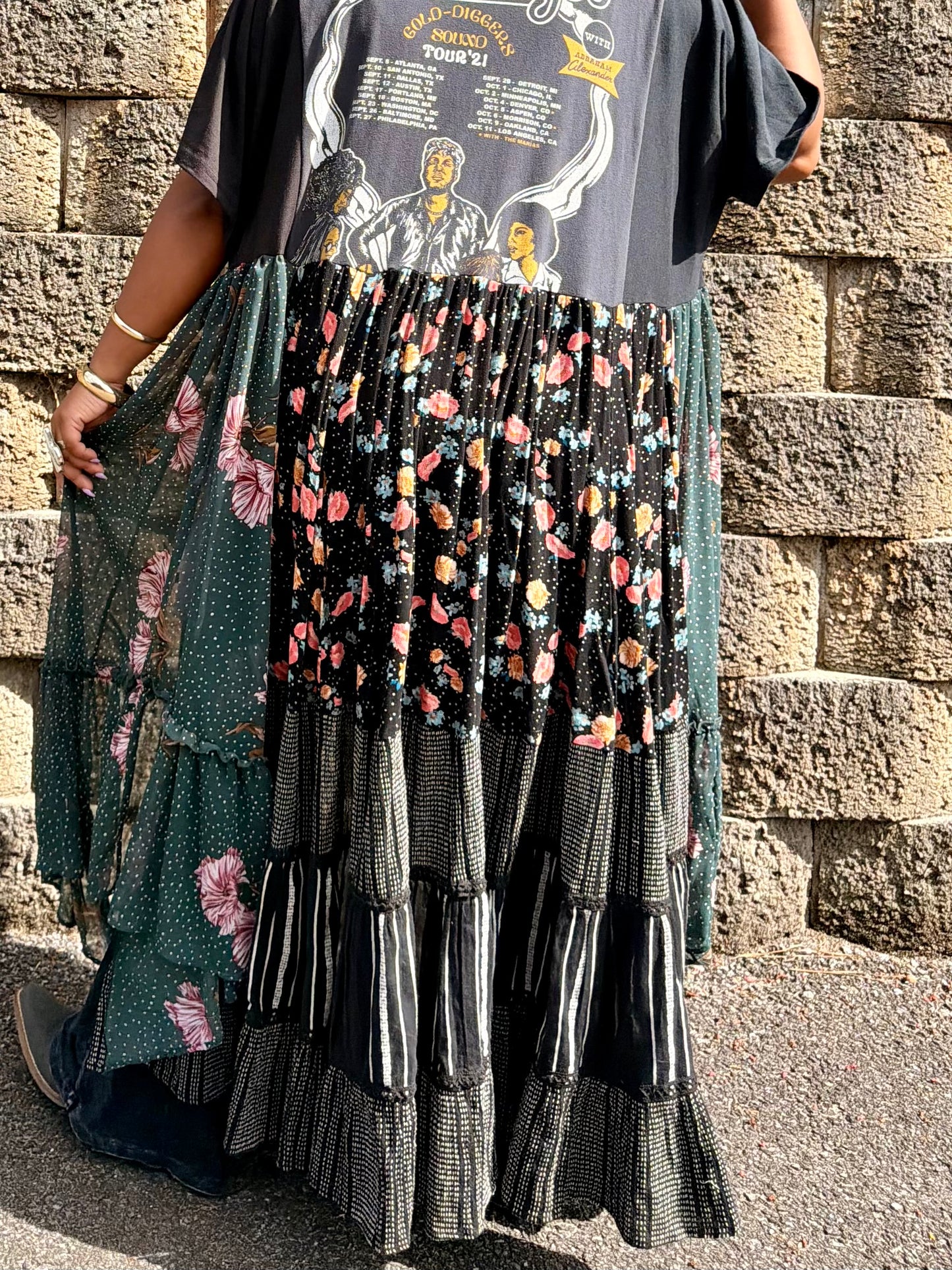 XXS-Large Leon Bridges High Low Swing Tee