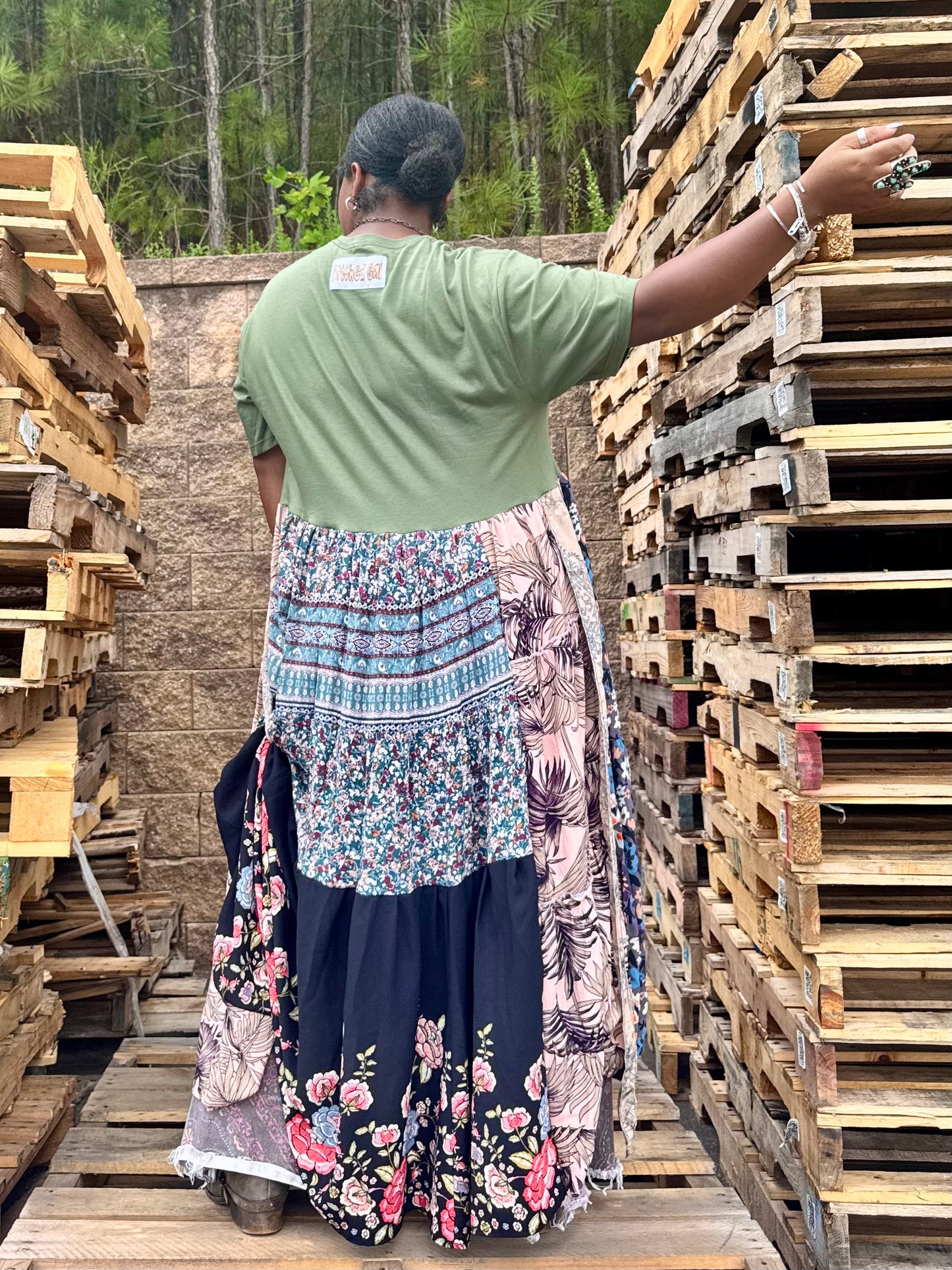 Medium-1XL Pierce The Veil Maxi Tee