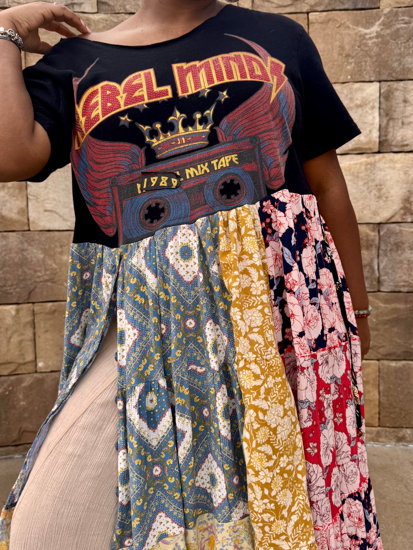 XXS-Large Rebel Mind Maxi Tee