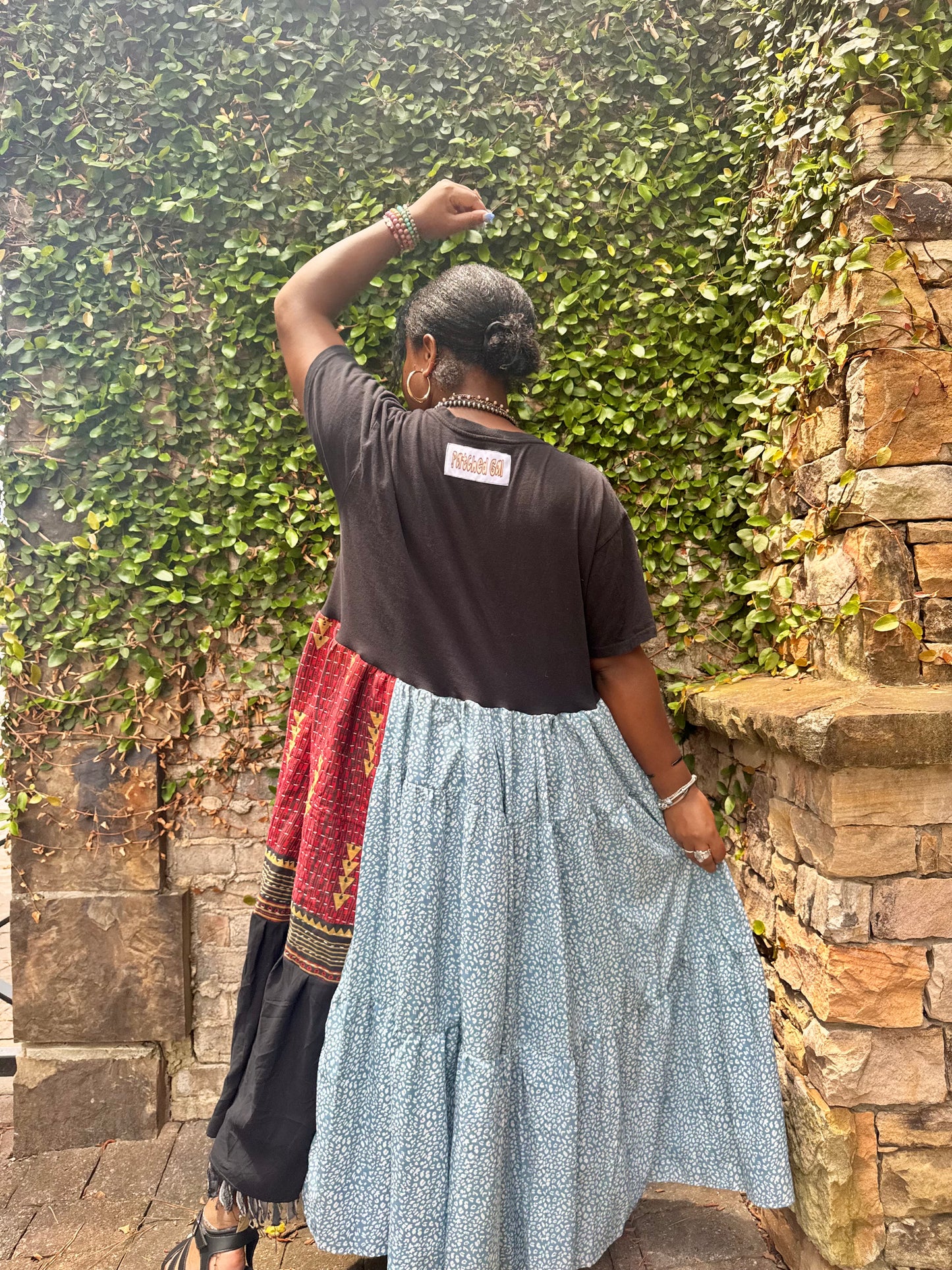 Extra Small-Extra Large Elvis Pressley Maxi Tee