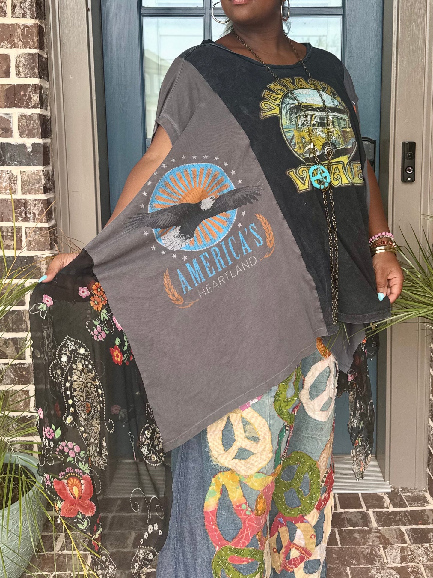 Extra Small-2XL Vantastic Voyage/KISS/ America’s Heartland Trio Tee