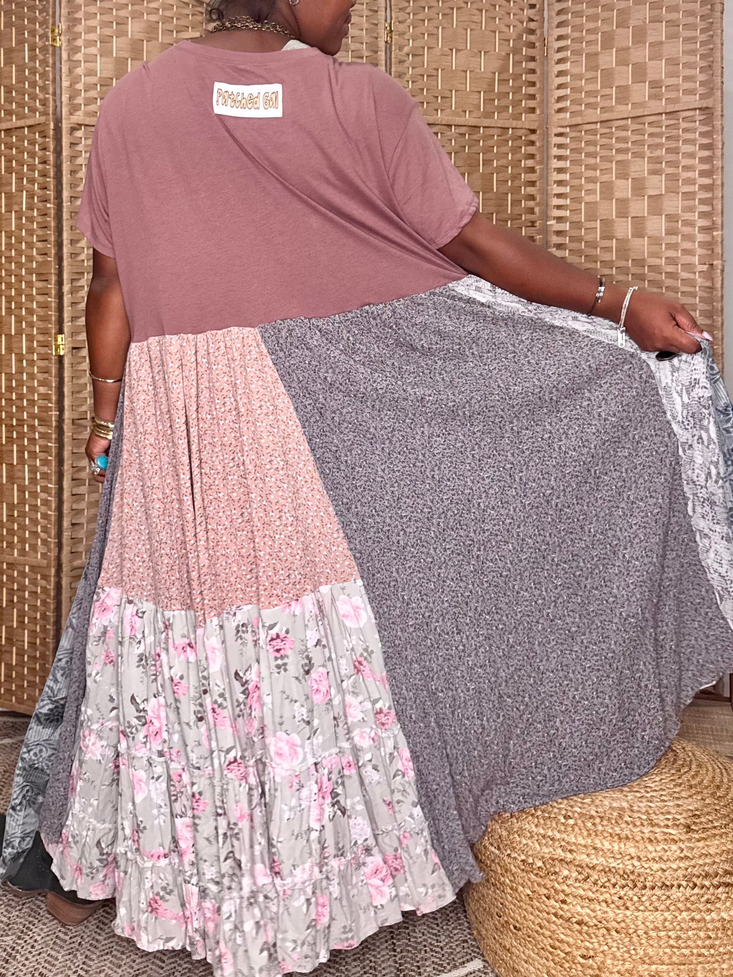 Large-2XL Grateful Dead Maxi Tee