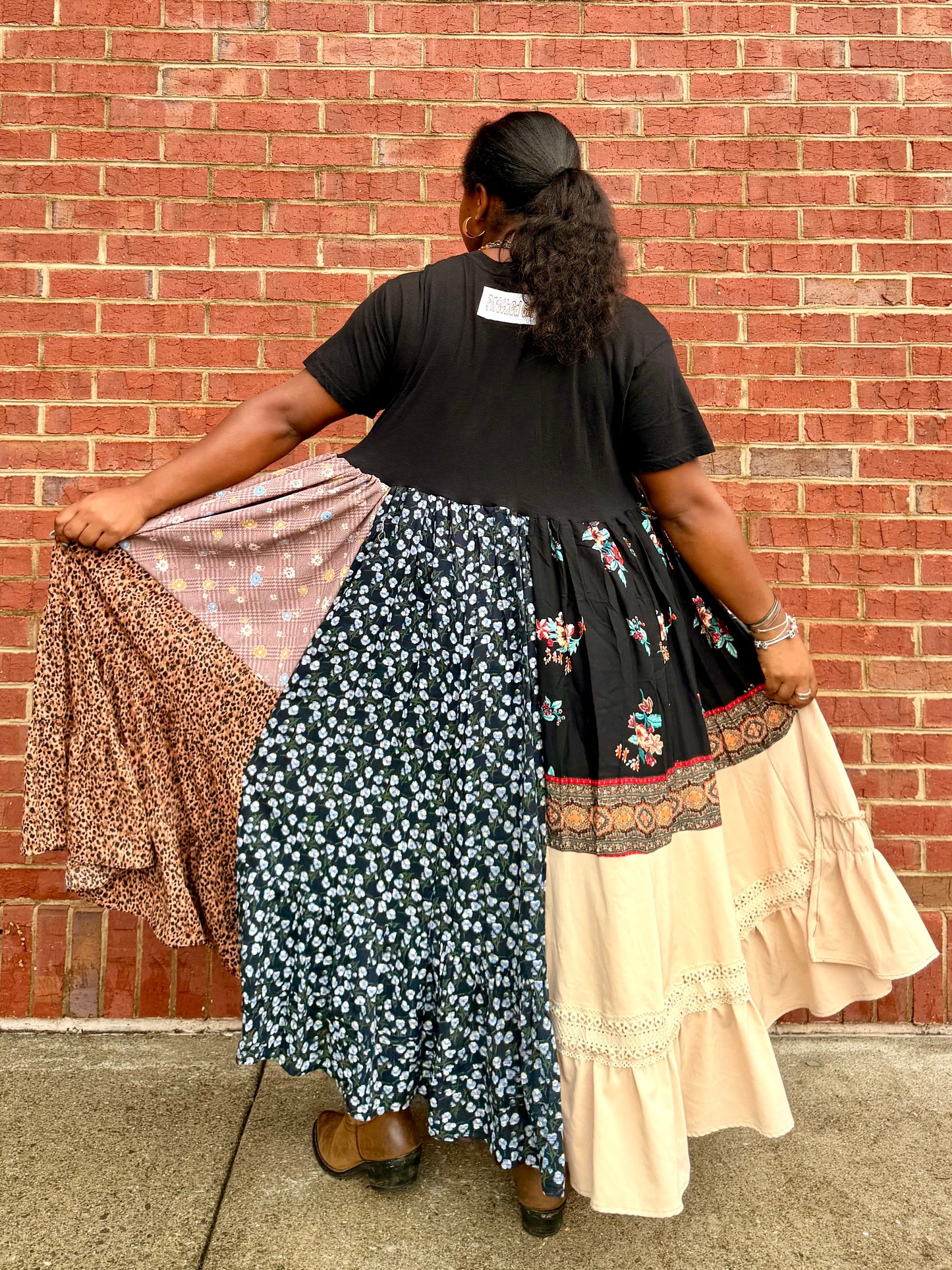 Small- Extra Large Biggie Smalls Maxi Tee