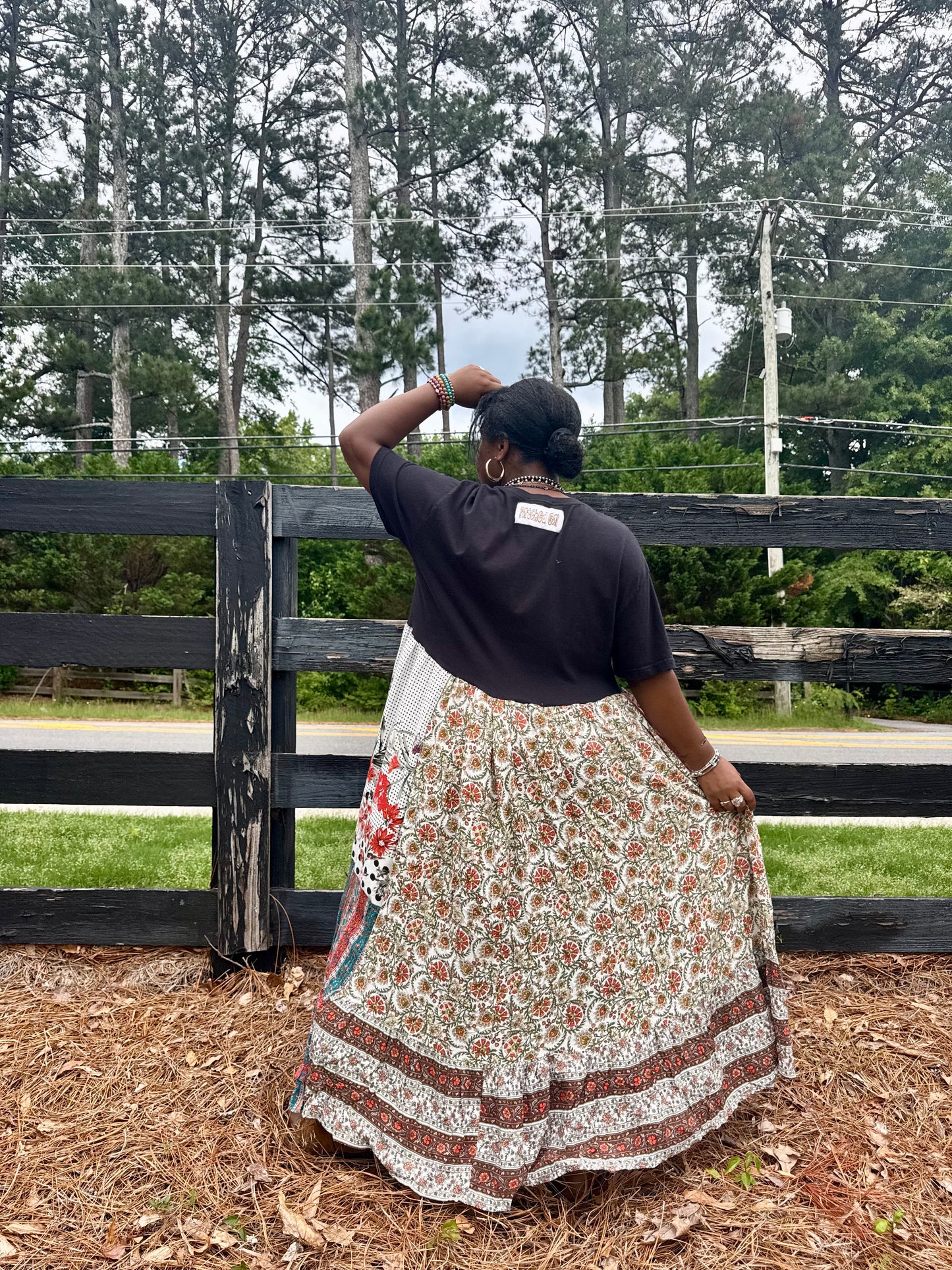 Small-Extra Large Desert Rebel Maxi Tee