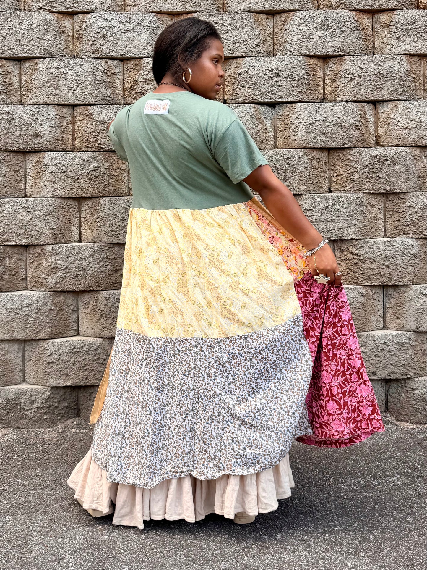 Extra Small-Extra Large Howdy Maxi Tee