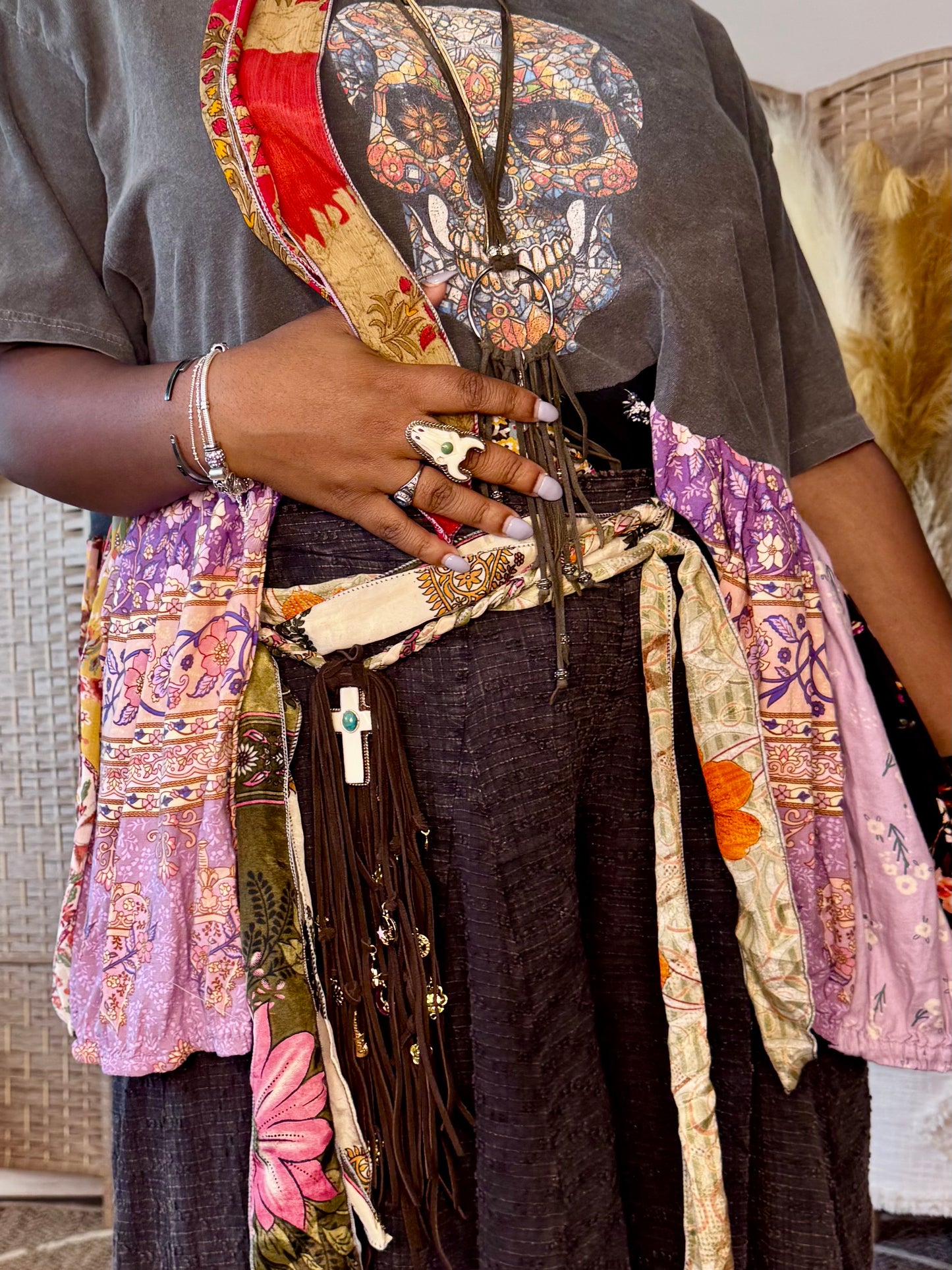 XXS-Extra Large Skull Midi Tee