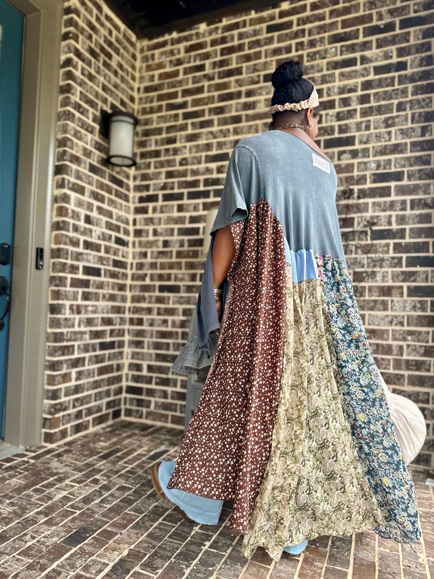 Extra Large-4XL Freedom High Low Swing Tee