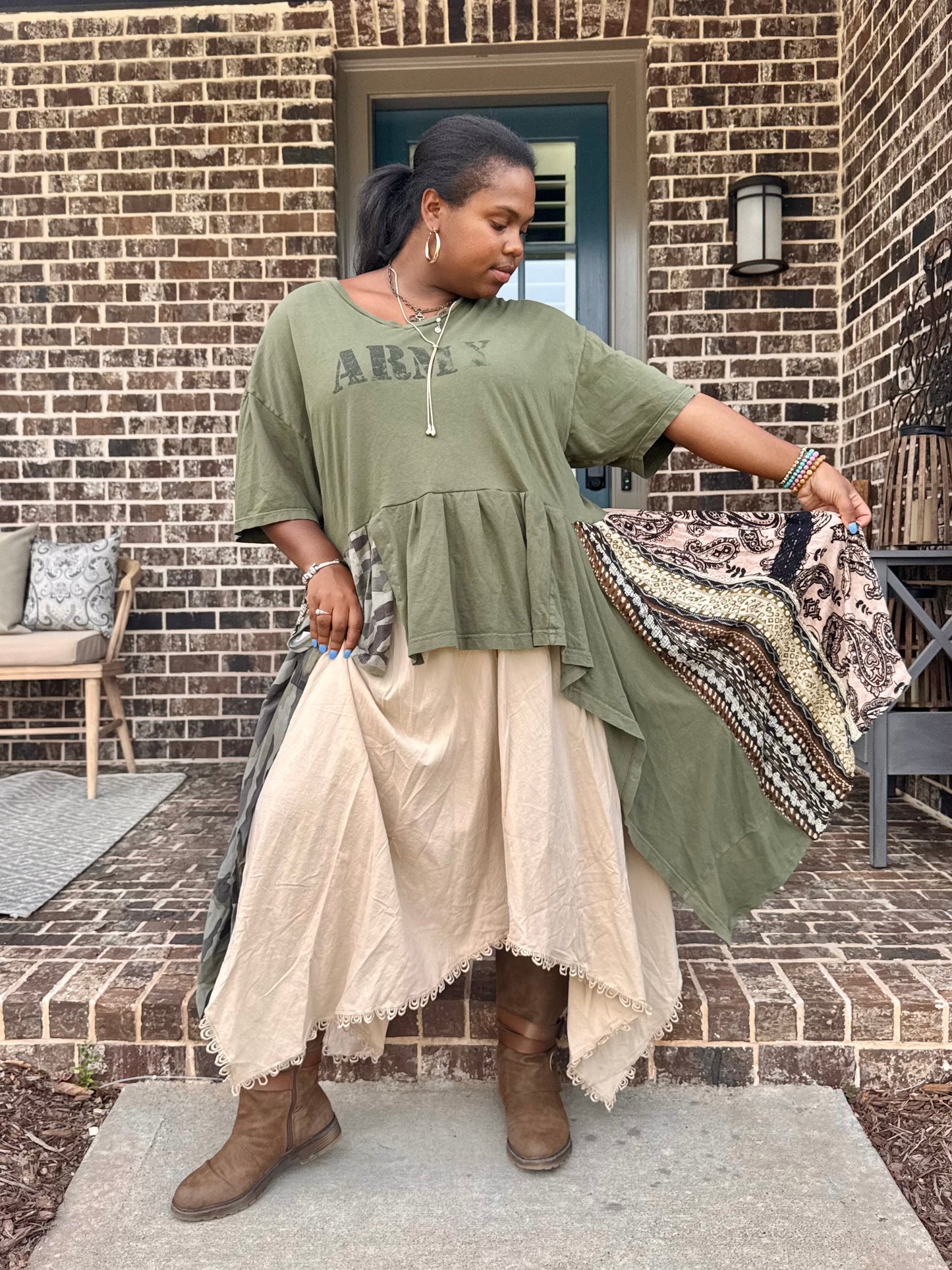 Medium-2XL Army Maxi Tee