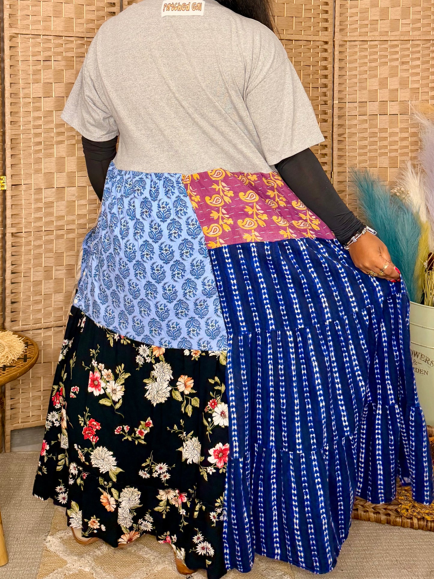 Extra Small- 1XL KISS Maxi Tee