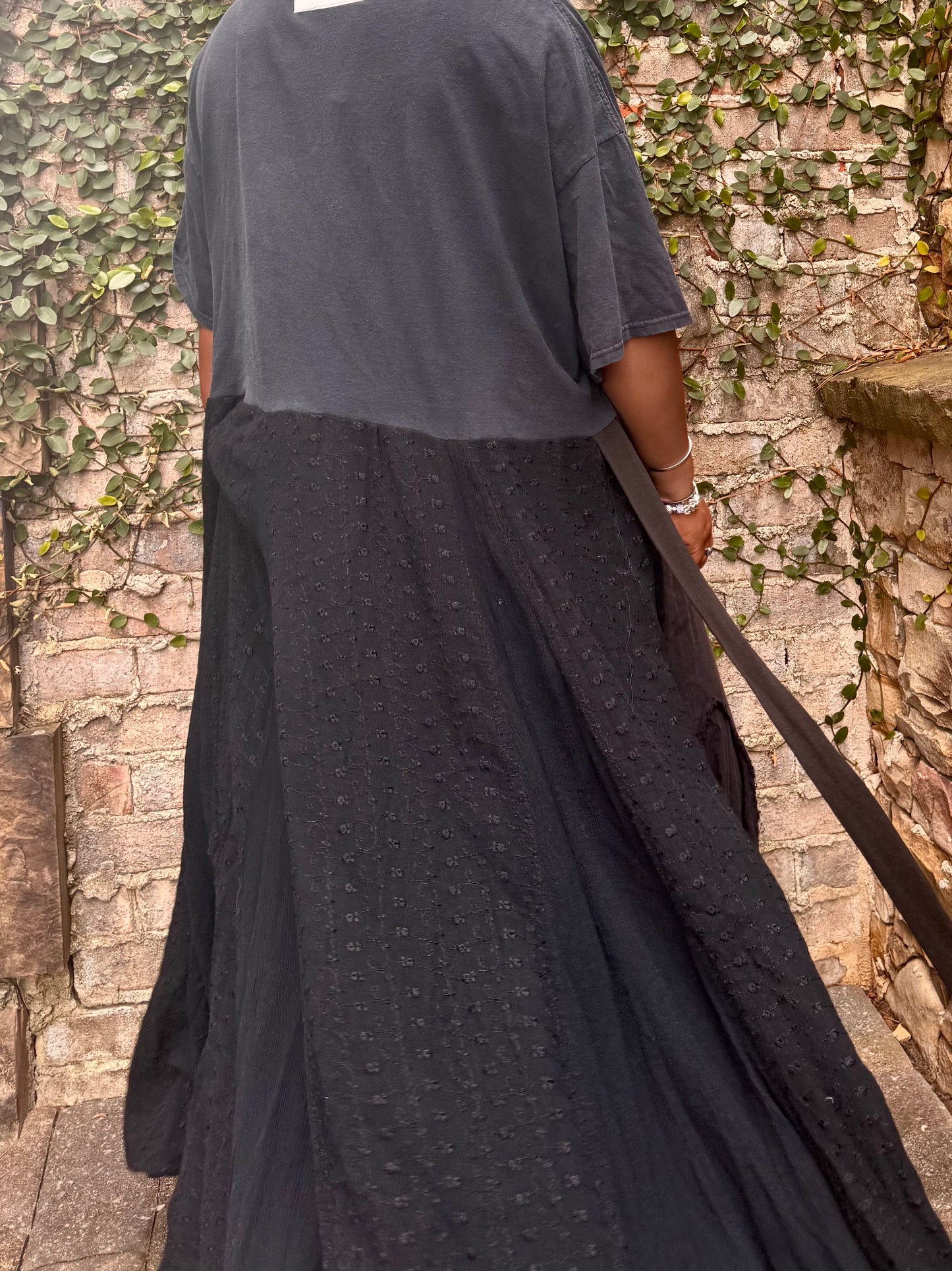 Medium-1XL Lost Boys Maxi Tee