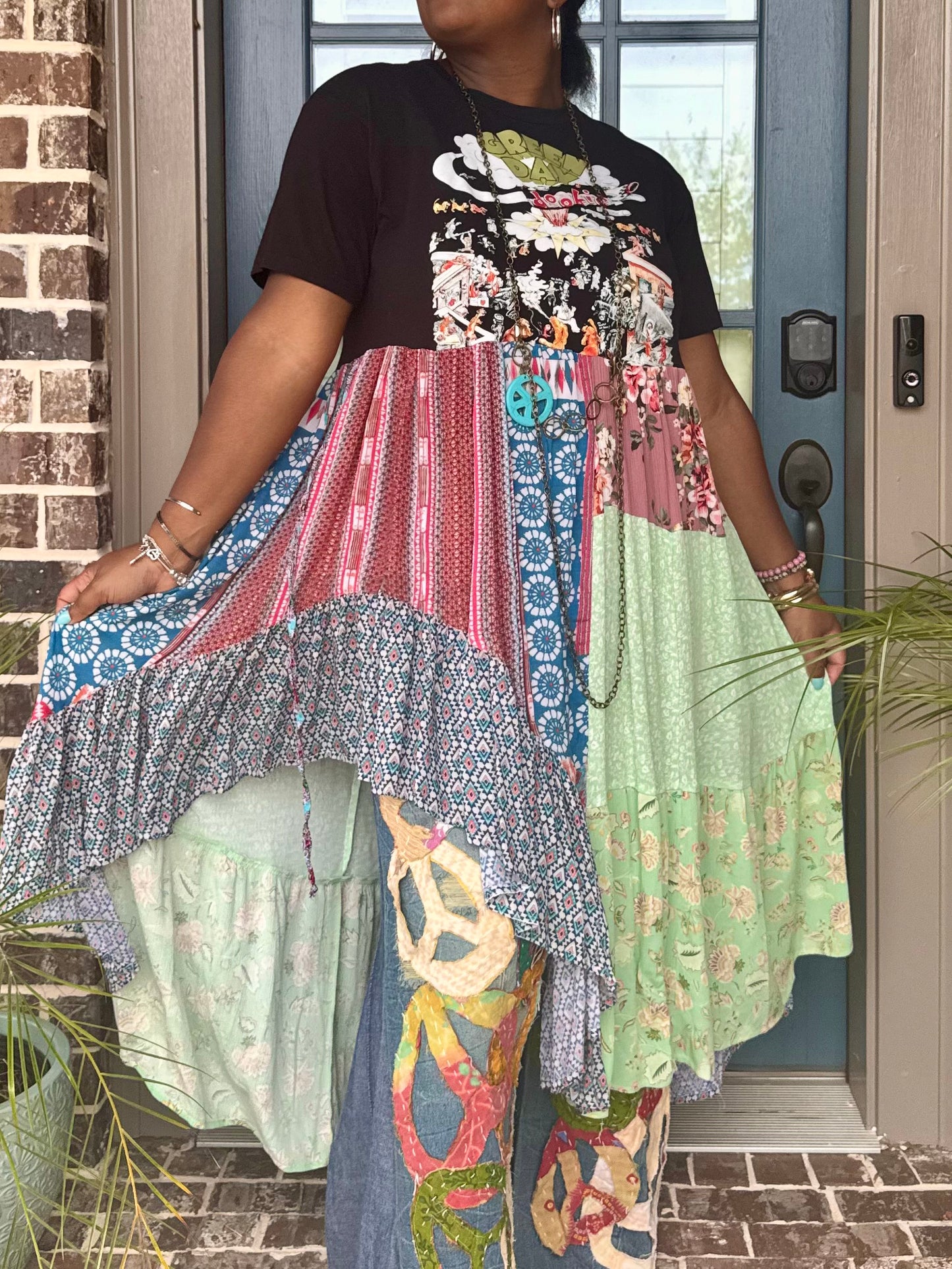 Extra Small-Extra Large Green Day Maxi Tee