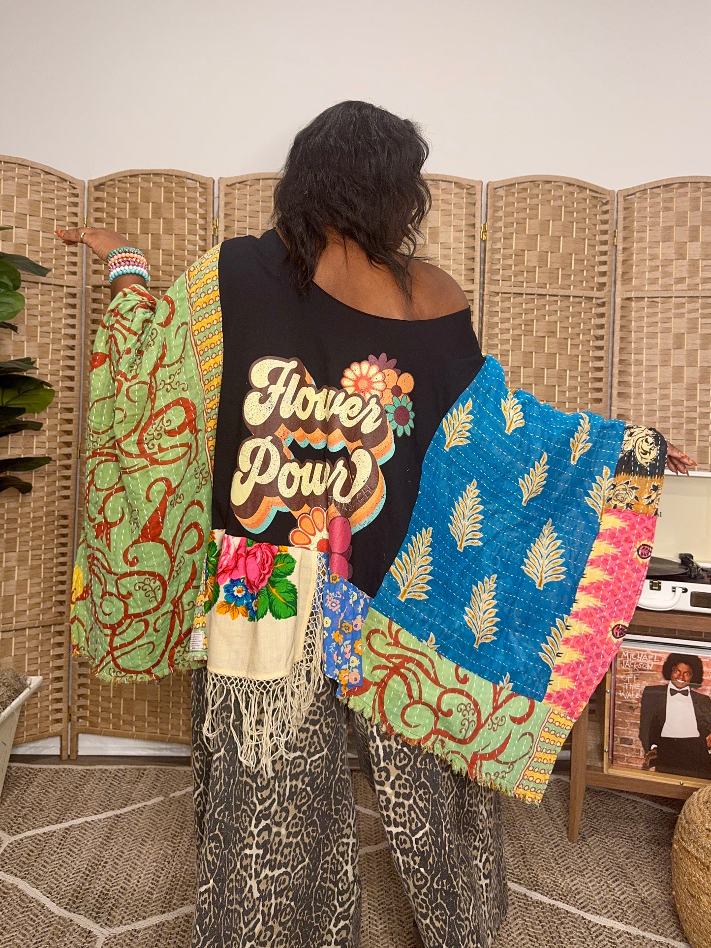 Large-5XL Flower Power Poncho