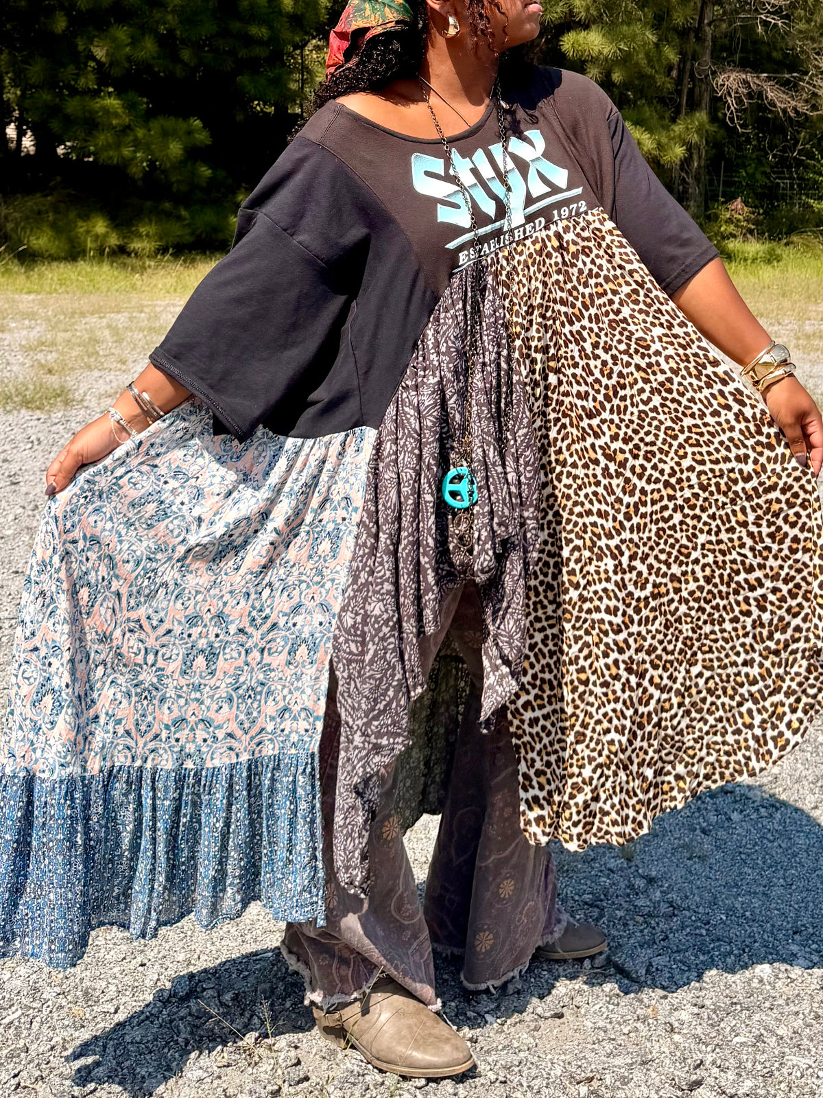 Extra Large-4XL Styx High Low Swing Tee