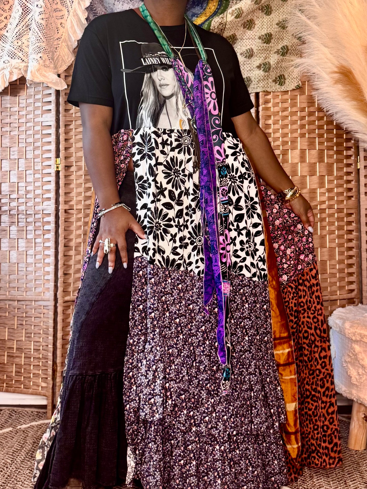 Extra Small- Extra Large Lainey Wilson Maxi Tee