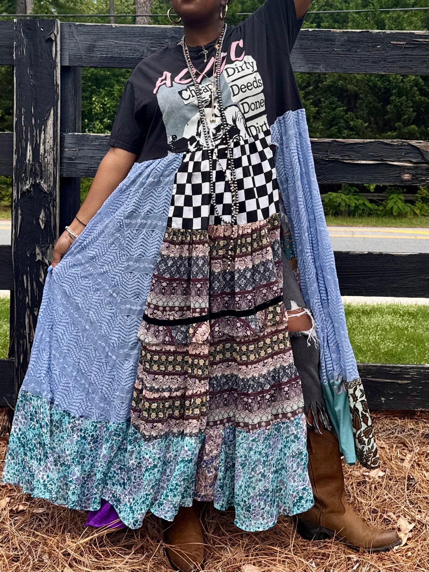 Medium-2XL ACDC Maxi Tee