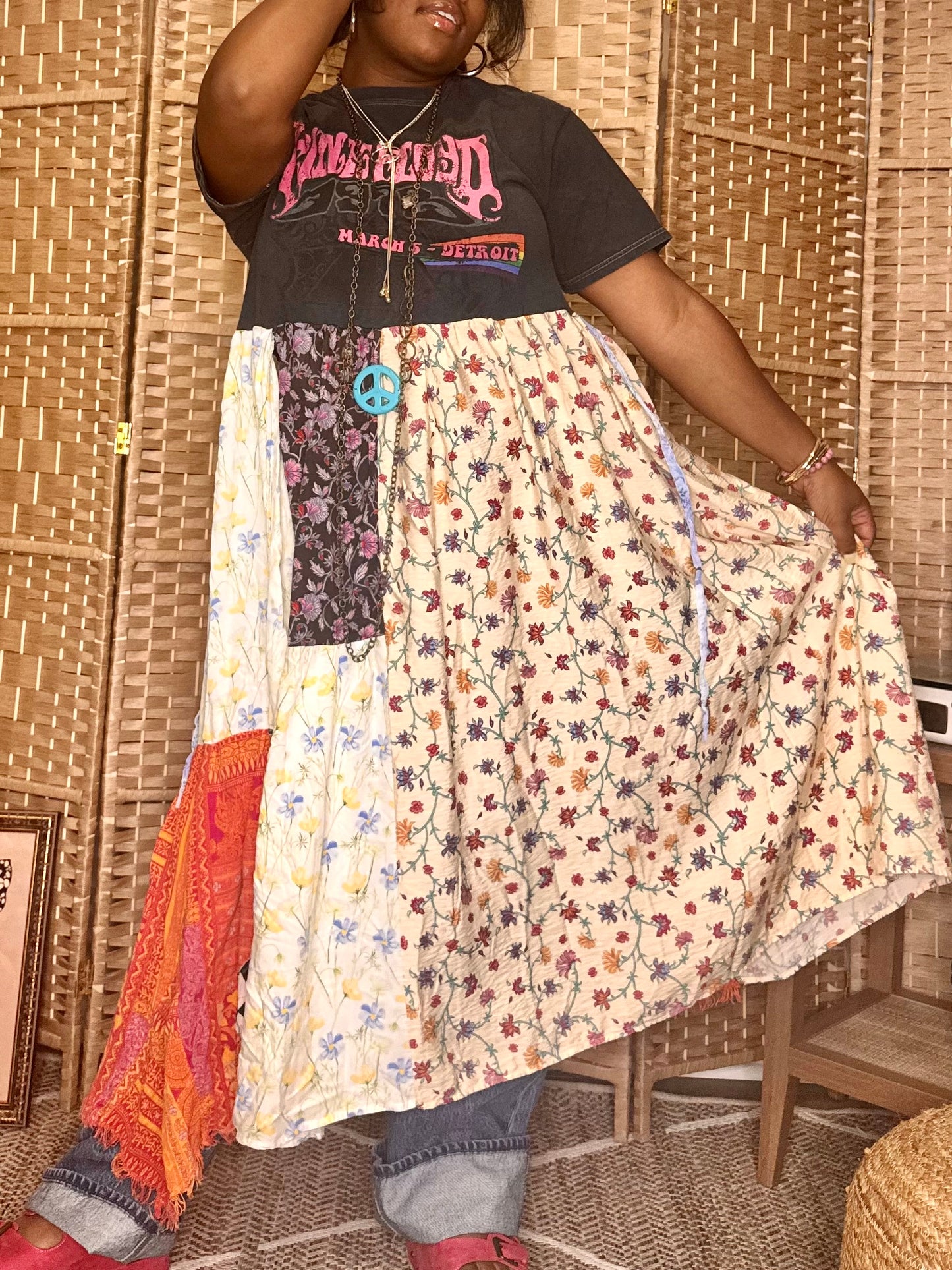 XXS-Medium Pink Floyd Maxi Tee