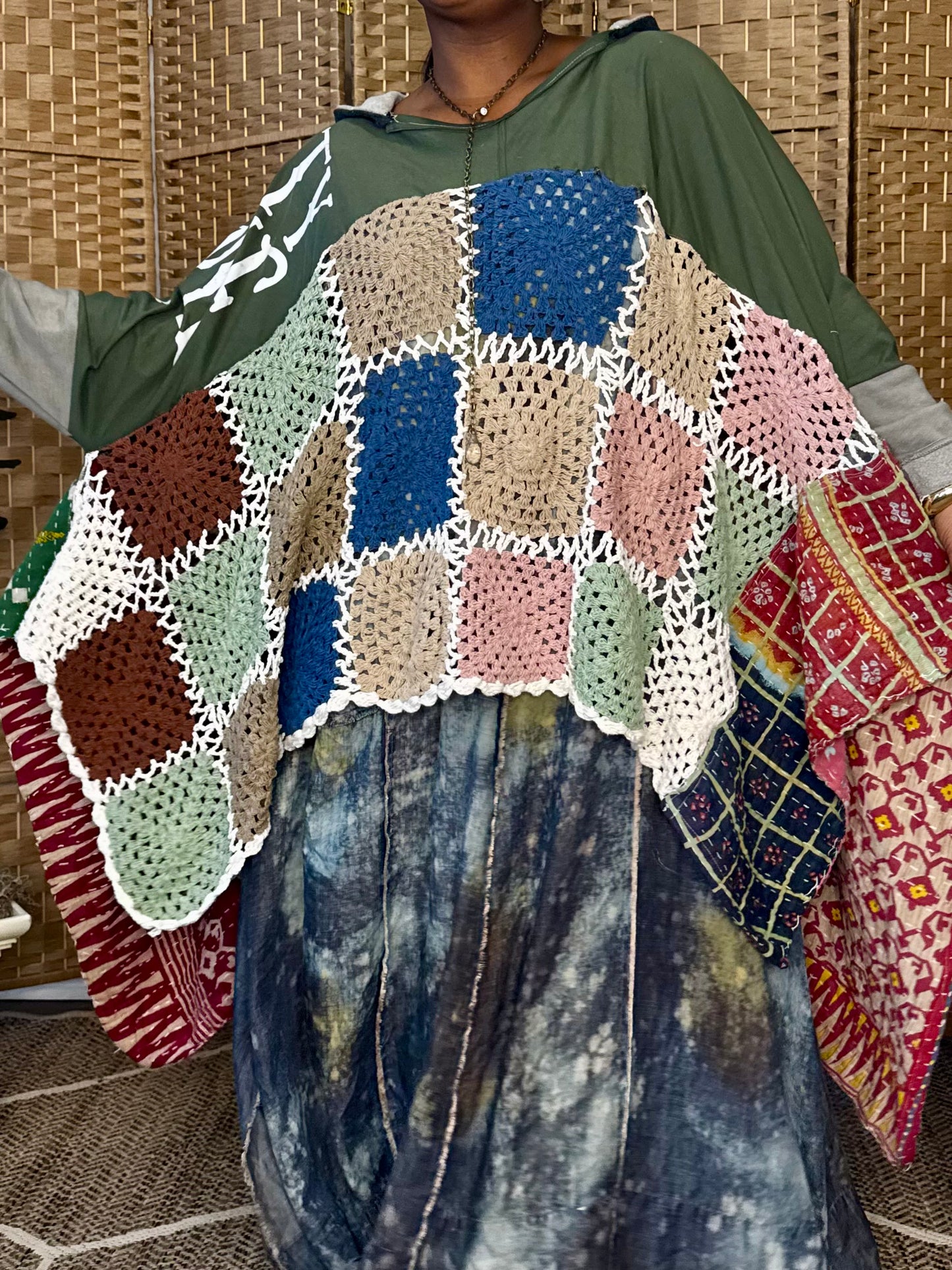 Large-5XL Dirty Hippie Luxury Hoodie