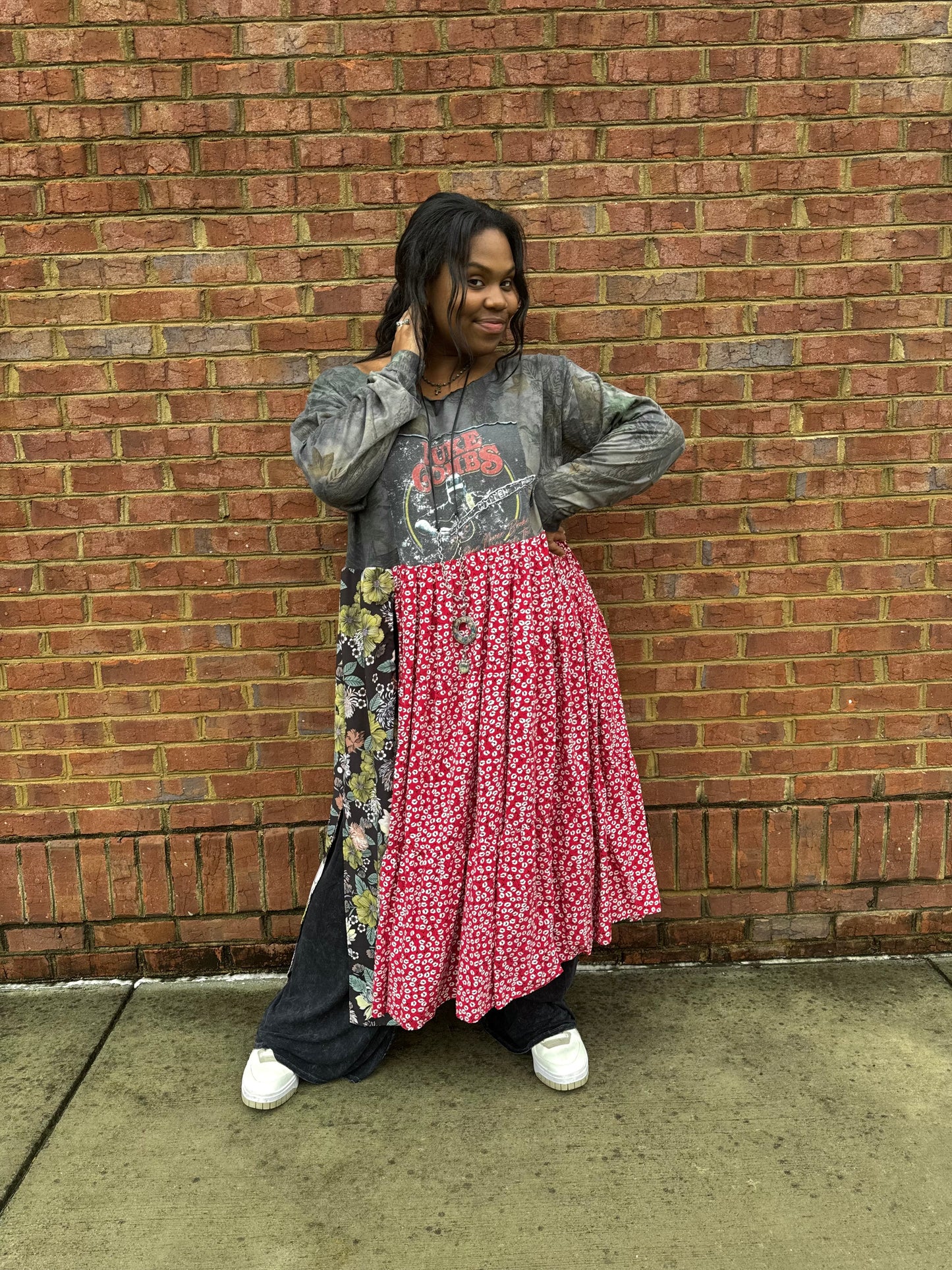 Extra Small- Extra Large Luke Combs Maxi Tee