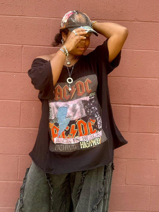Large-2XL ACDC Graphic Tee