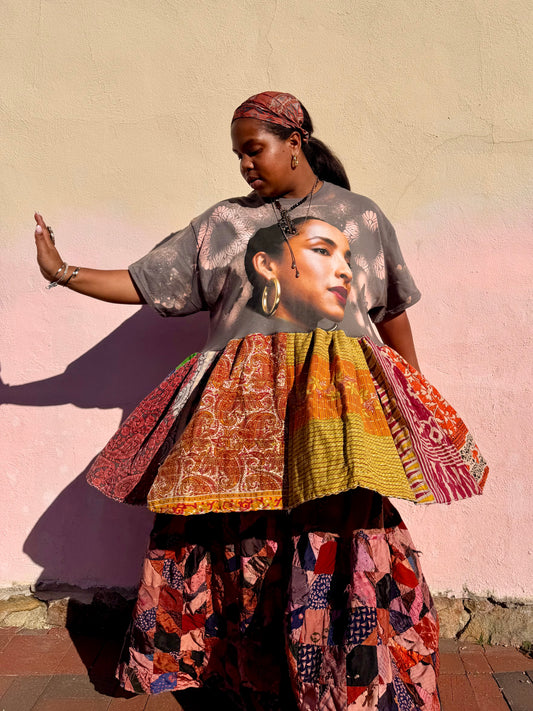 Large-3XL Sade Midi Tee