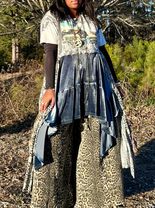 XXS- Large Ice Cube Maxi Tee