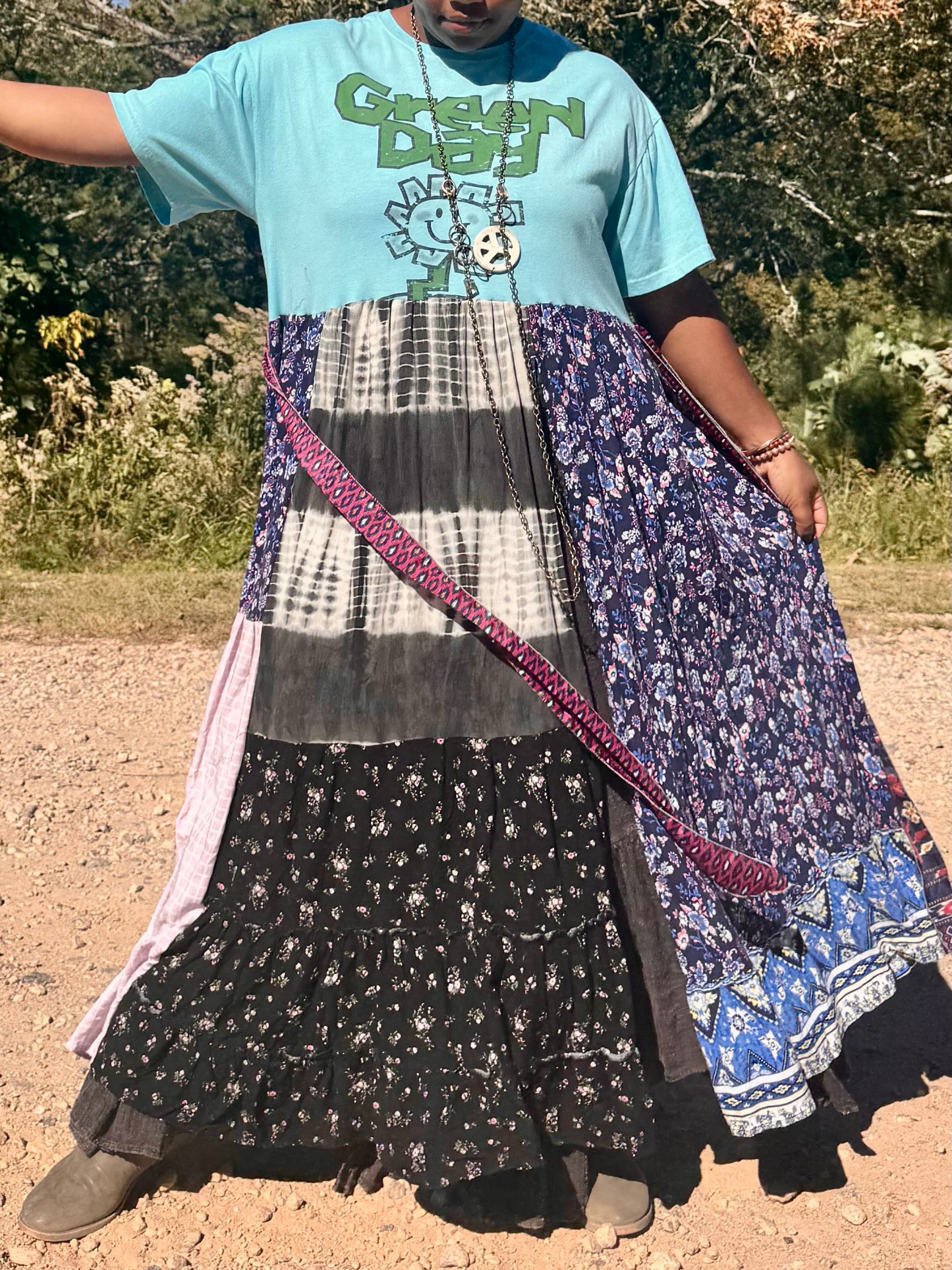 Small-Extra Large Green Day Maxi Tee