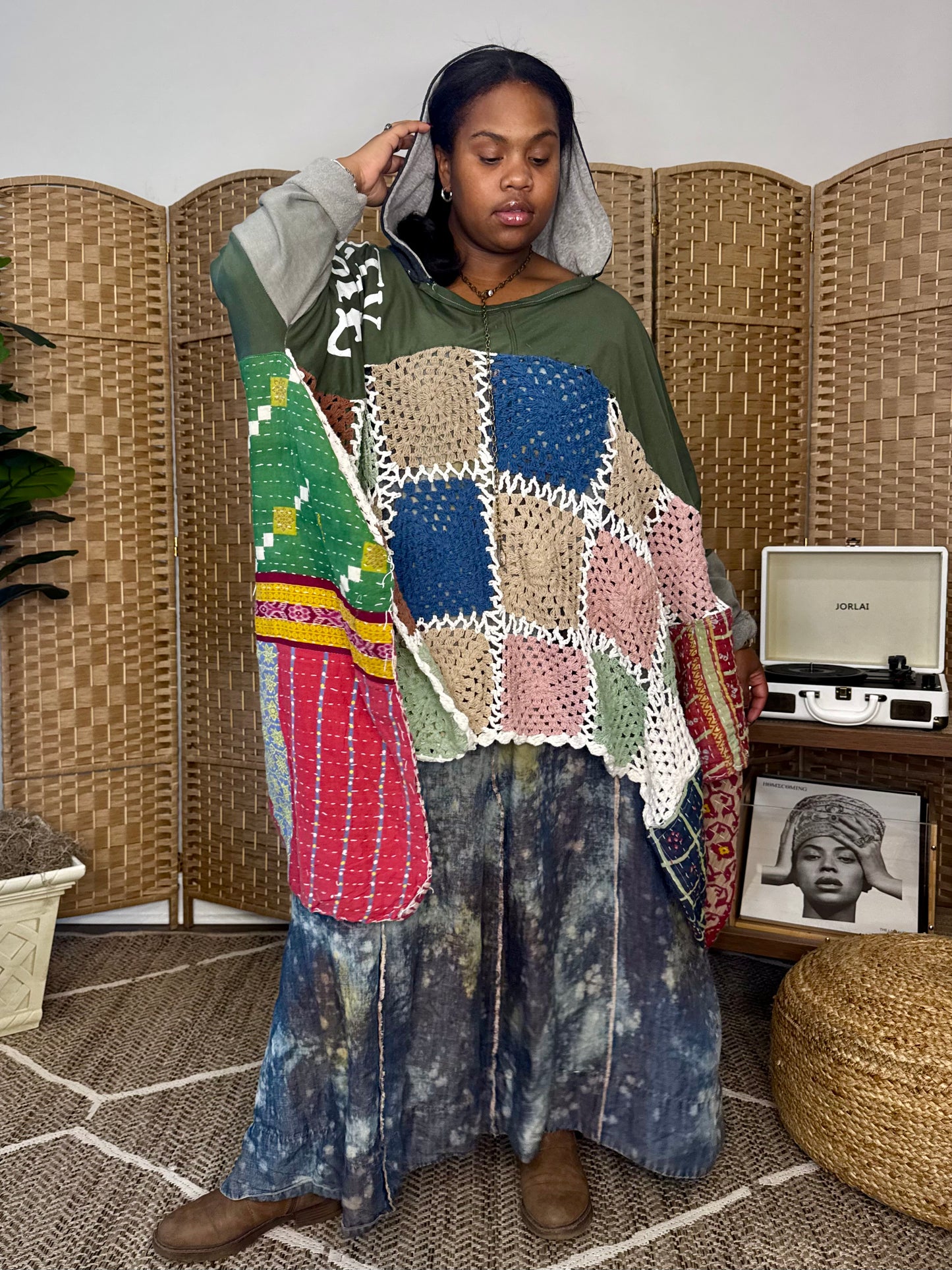 Large-5XL Dirty Hippie Luxury Hoodie