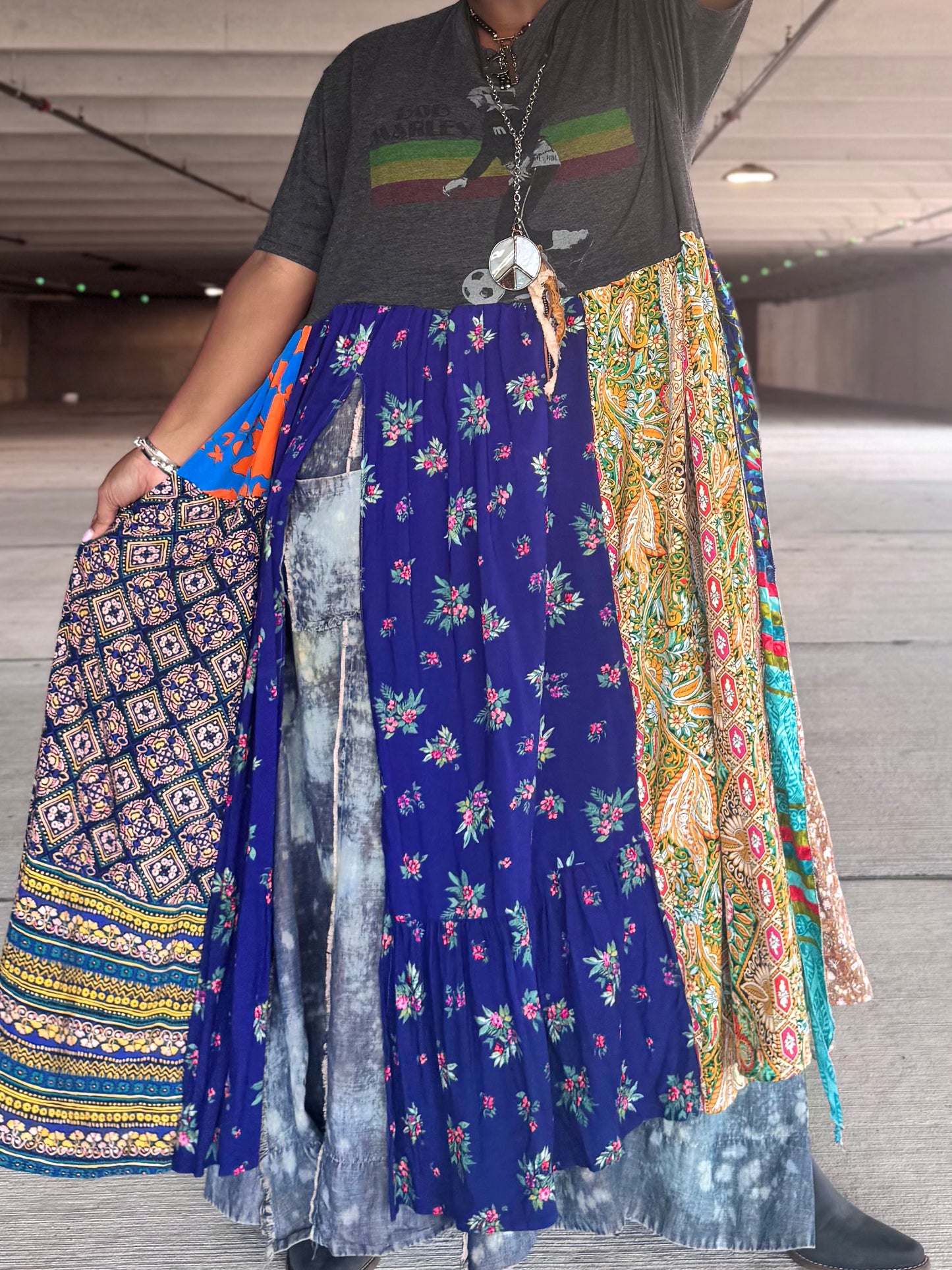 Medium-2XL Bob Marley Maxi Tee