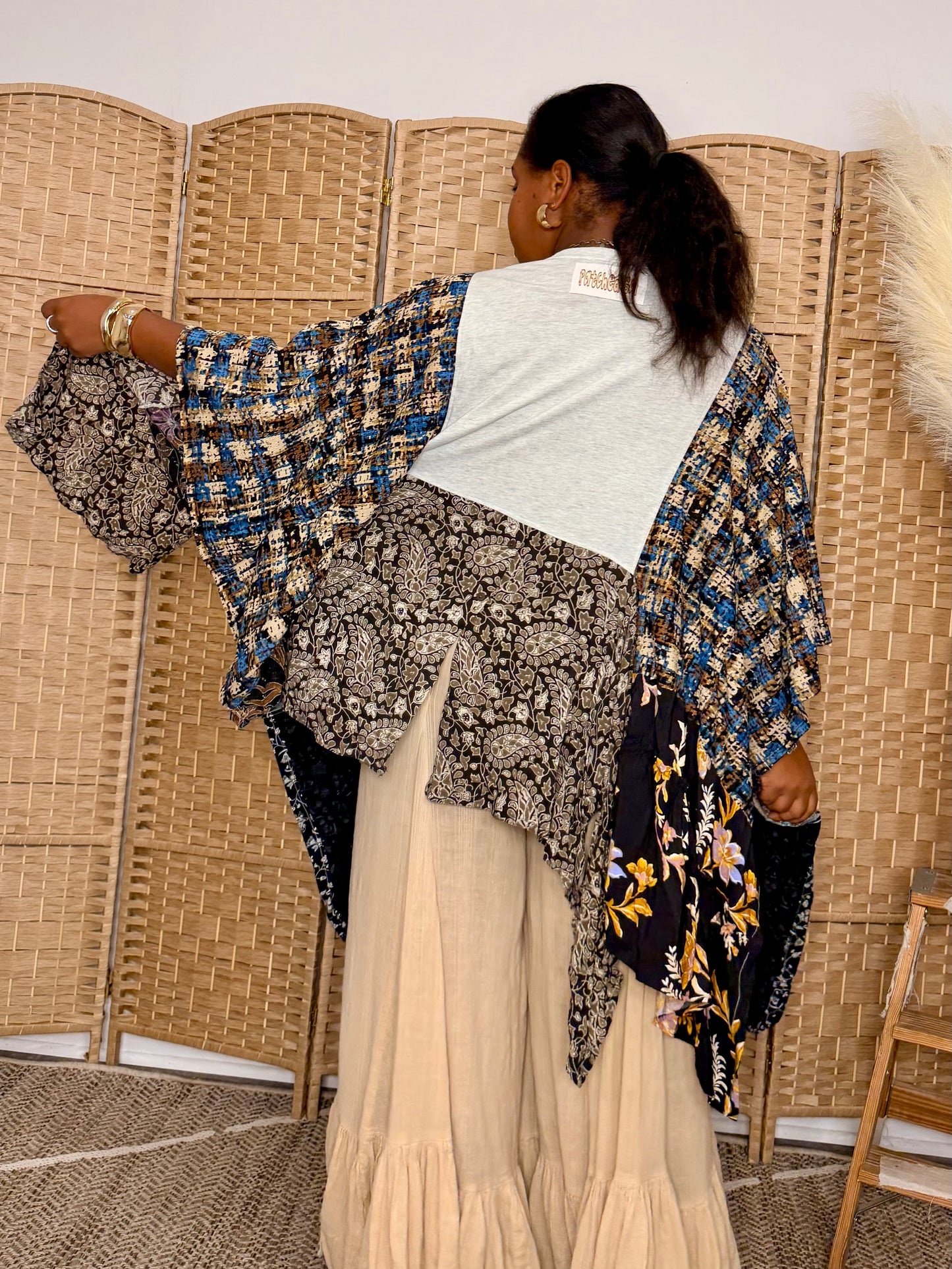 Small-2XL Johnny Cash Kaftan Poncho