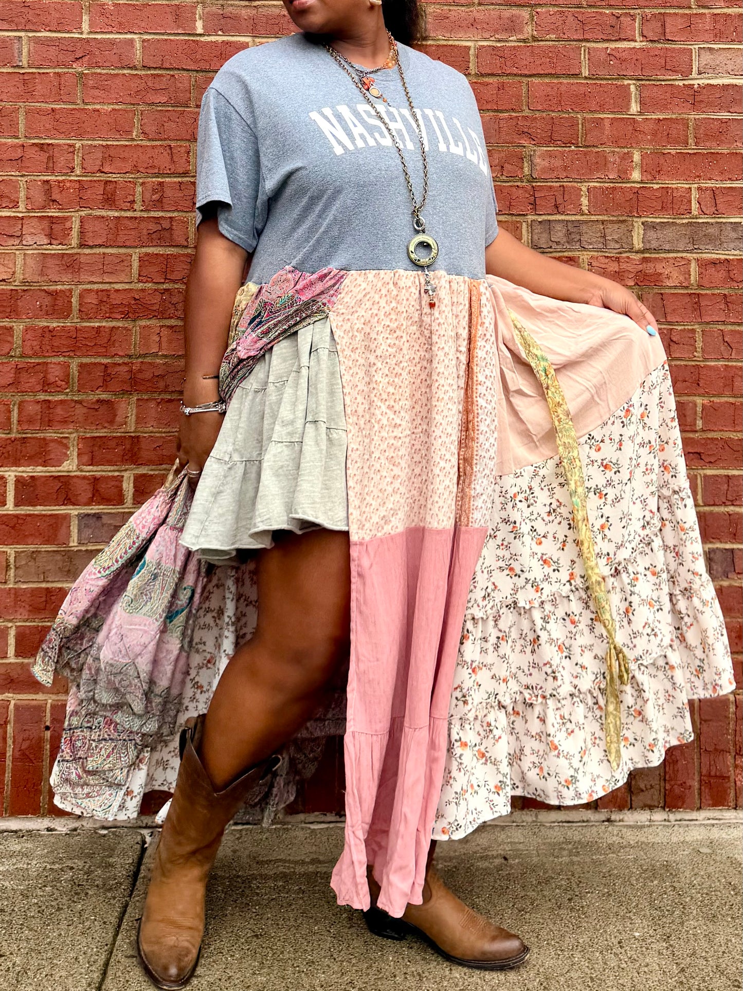 Medium-2XL Nashville Maxi Tee