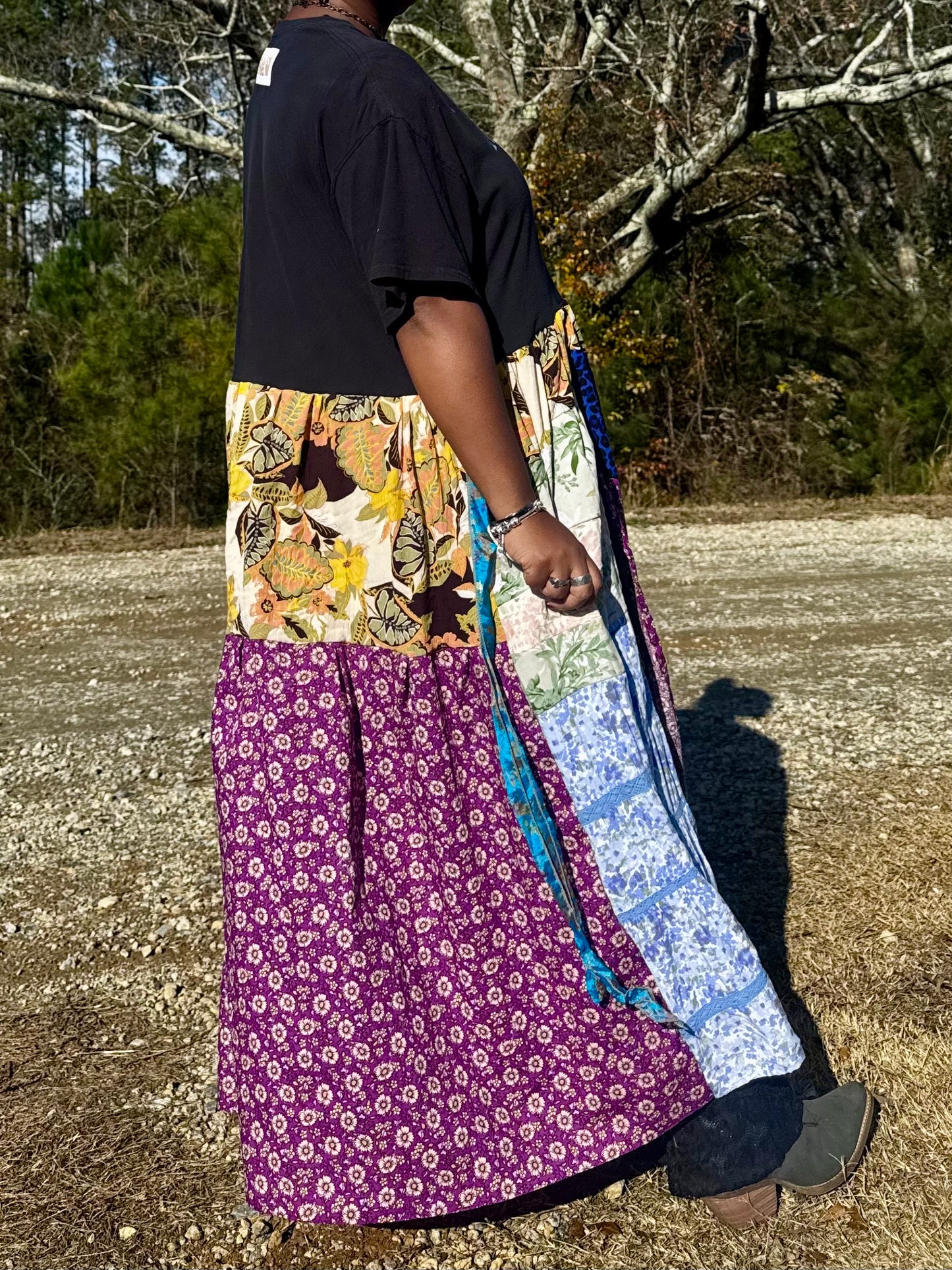 Medium-2XL Nirvana Maxi Tee