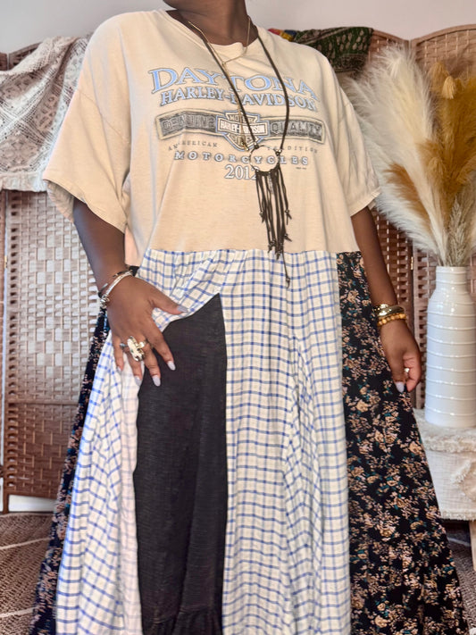 Large-2XL Harley Davidson Maxi Tee