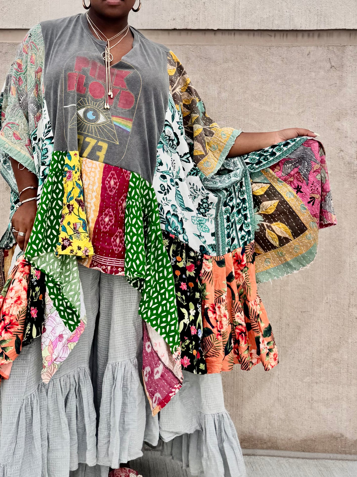 Medium-3XL Pink Floyd Kaftan Poncho