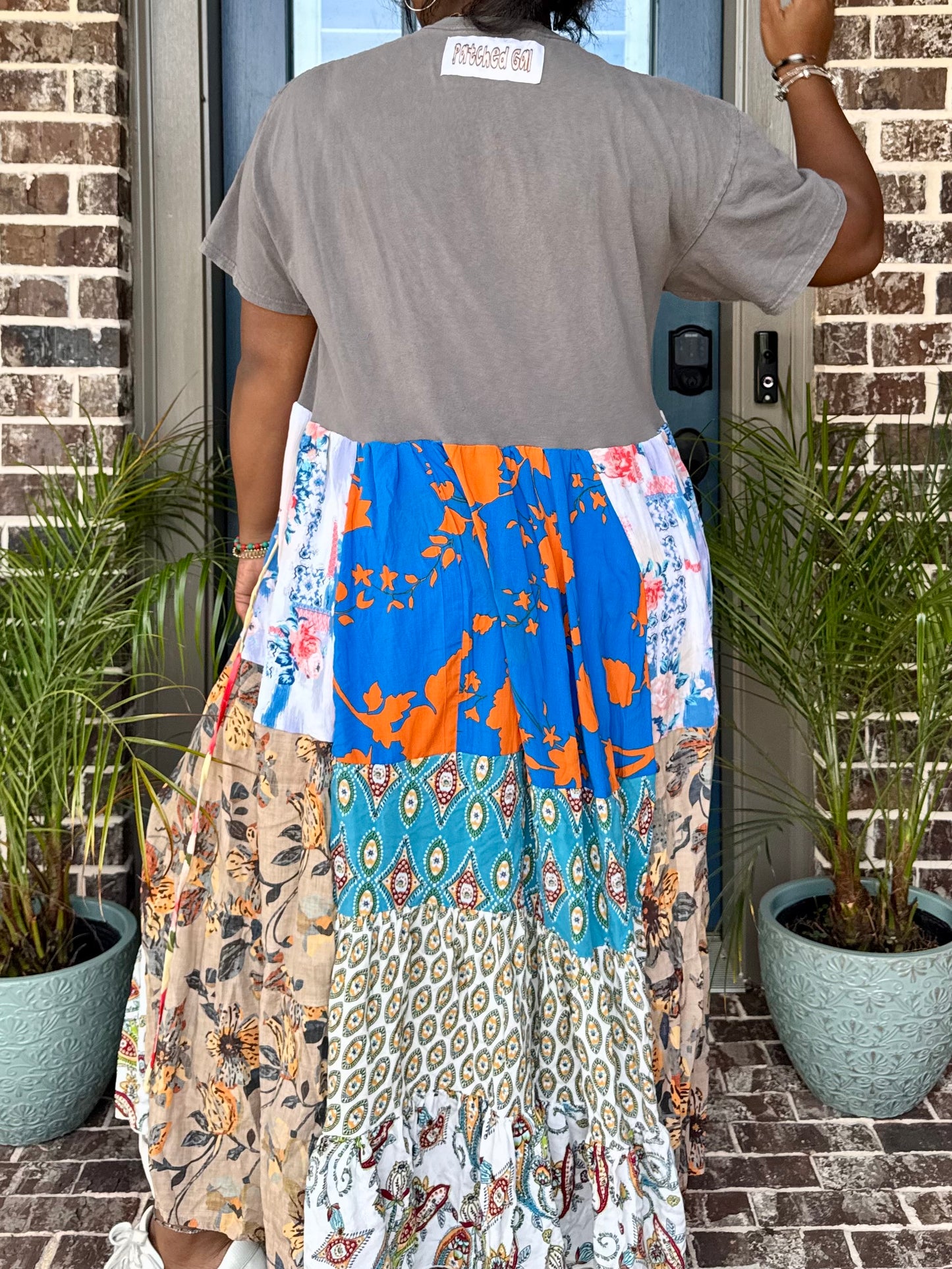 Small-Extra Large Nirvana Maxi Tee