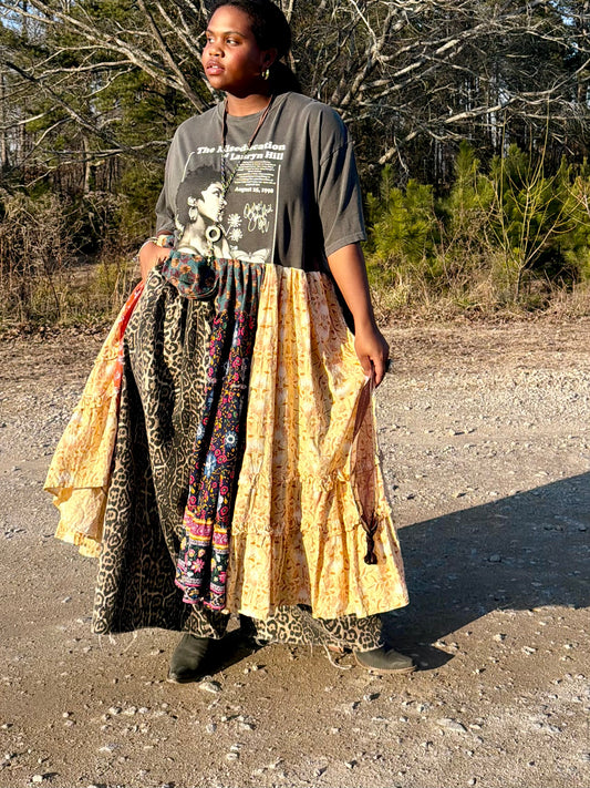 Large-3XL Lauryn Hill Maxi Tee