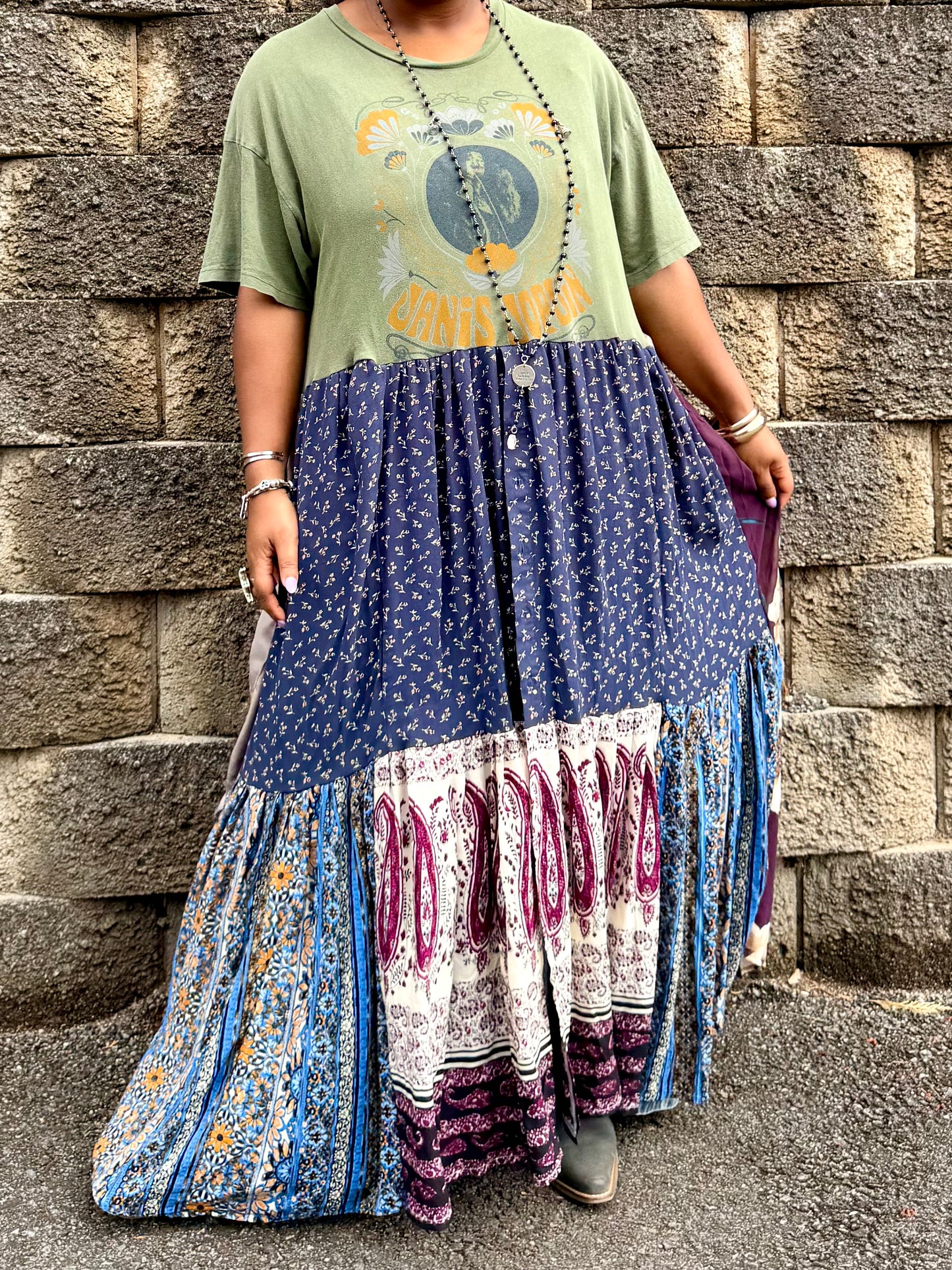 Medium-1XL Janis Joplin Maxi Tee