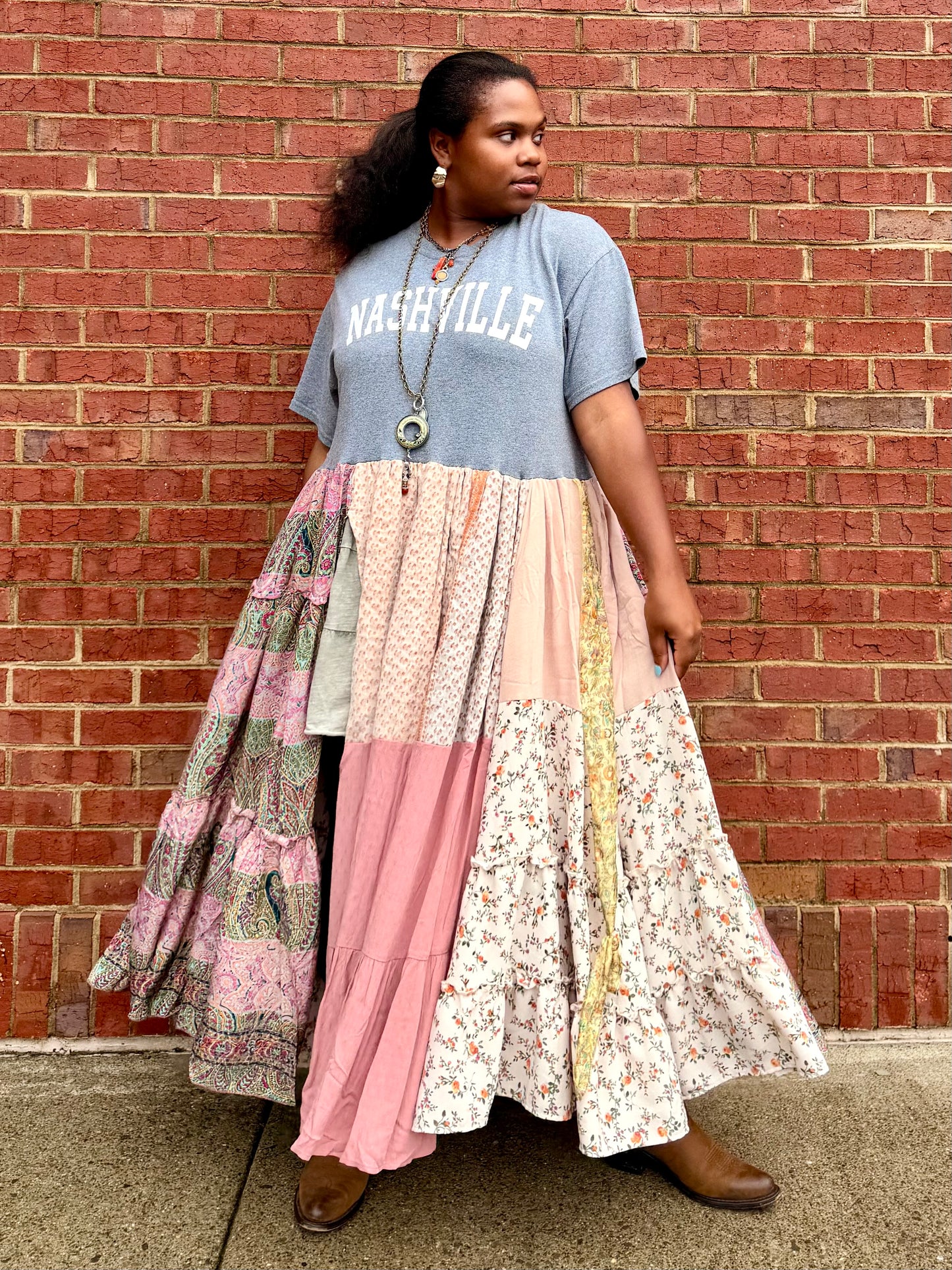 Medium-2XL Nashville Maxi Tee
