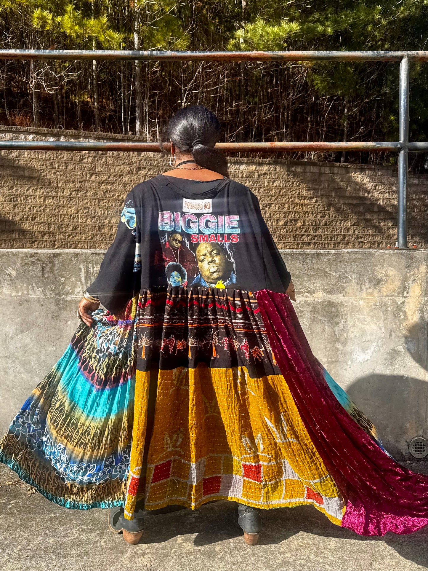 Large-3XL Biggie Maxi Tee