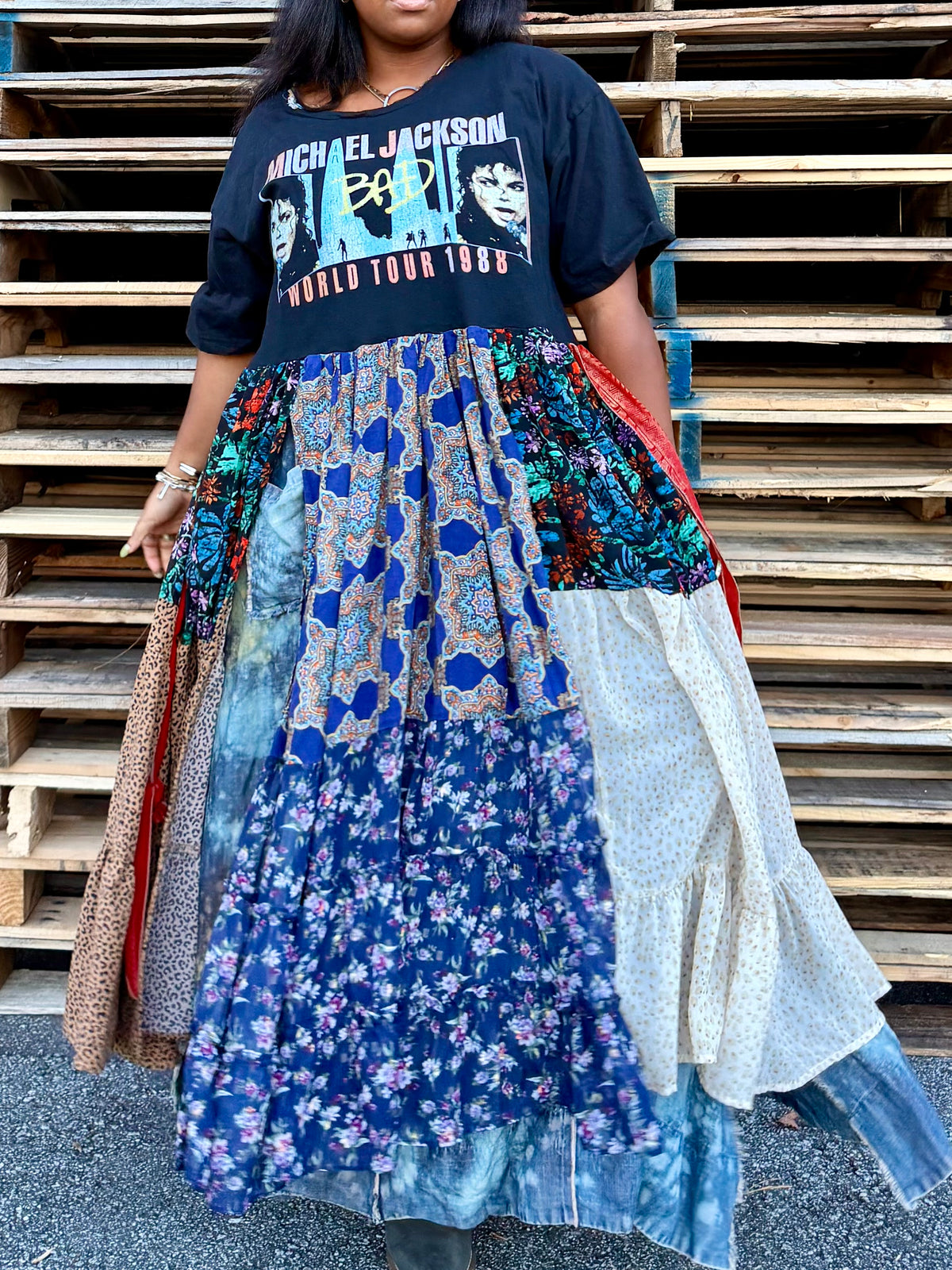 Large-2XL Michael Jackson Maxi Tee