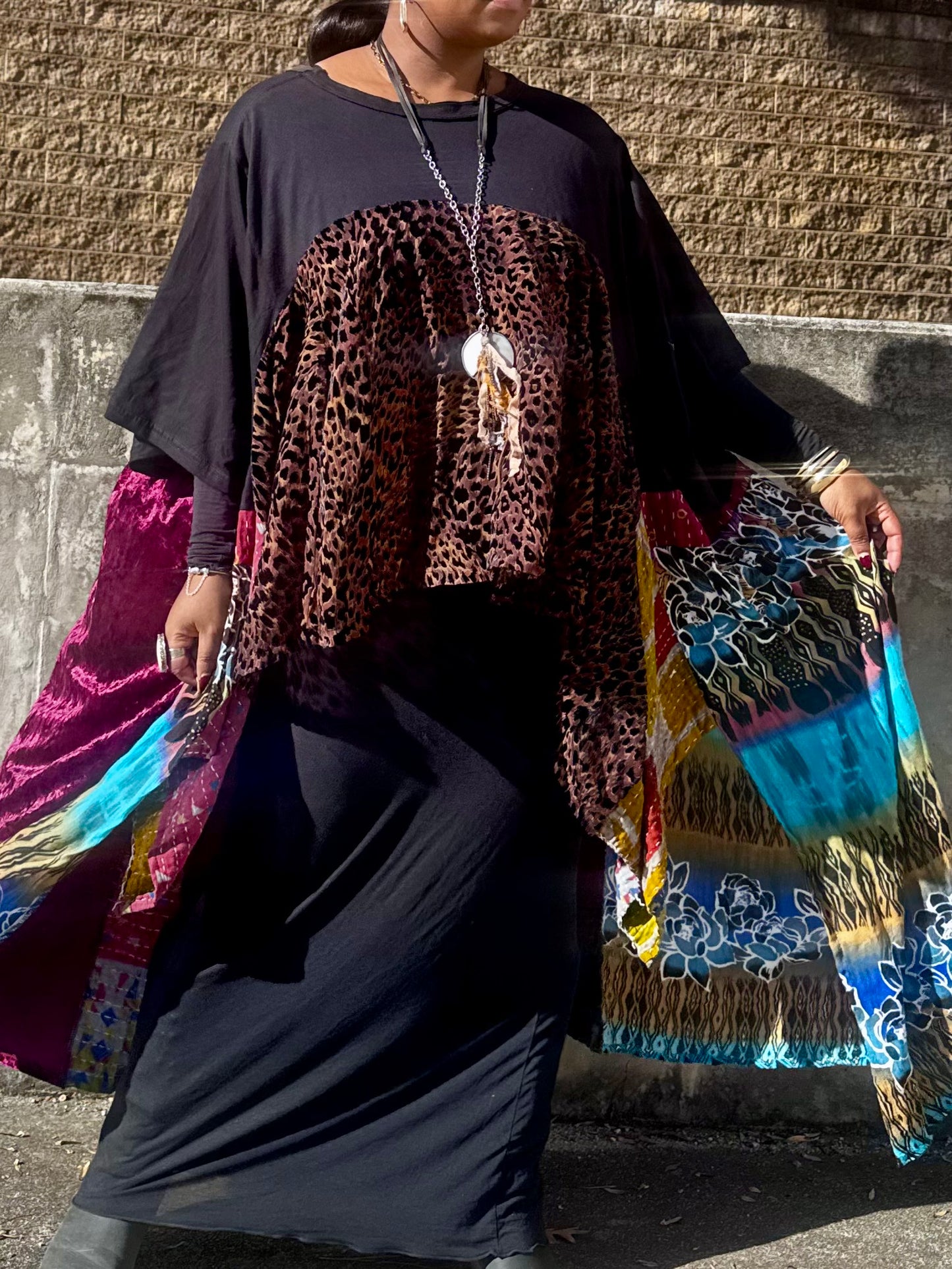 Large-3XL Biggie Maxi Tee