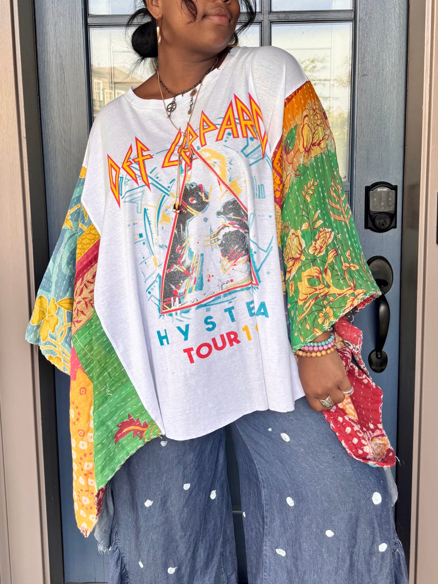 Large-4XL Def Leppard Kaftan Poncho