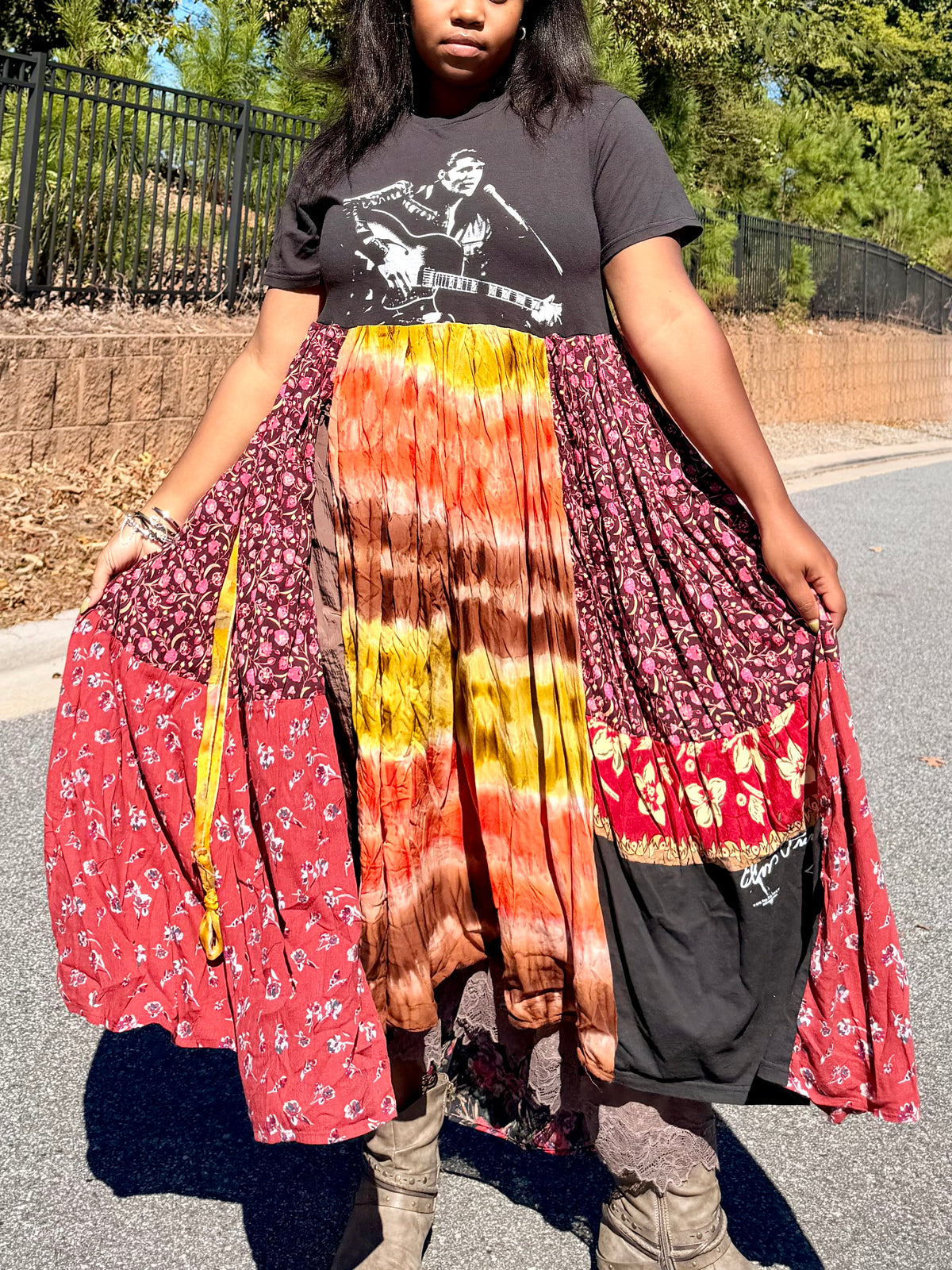 Extra Small- Large Elvis Presley Maxi Tee