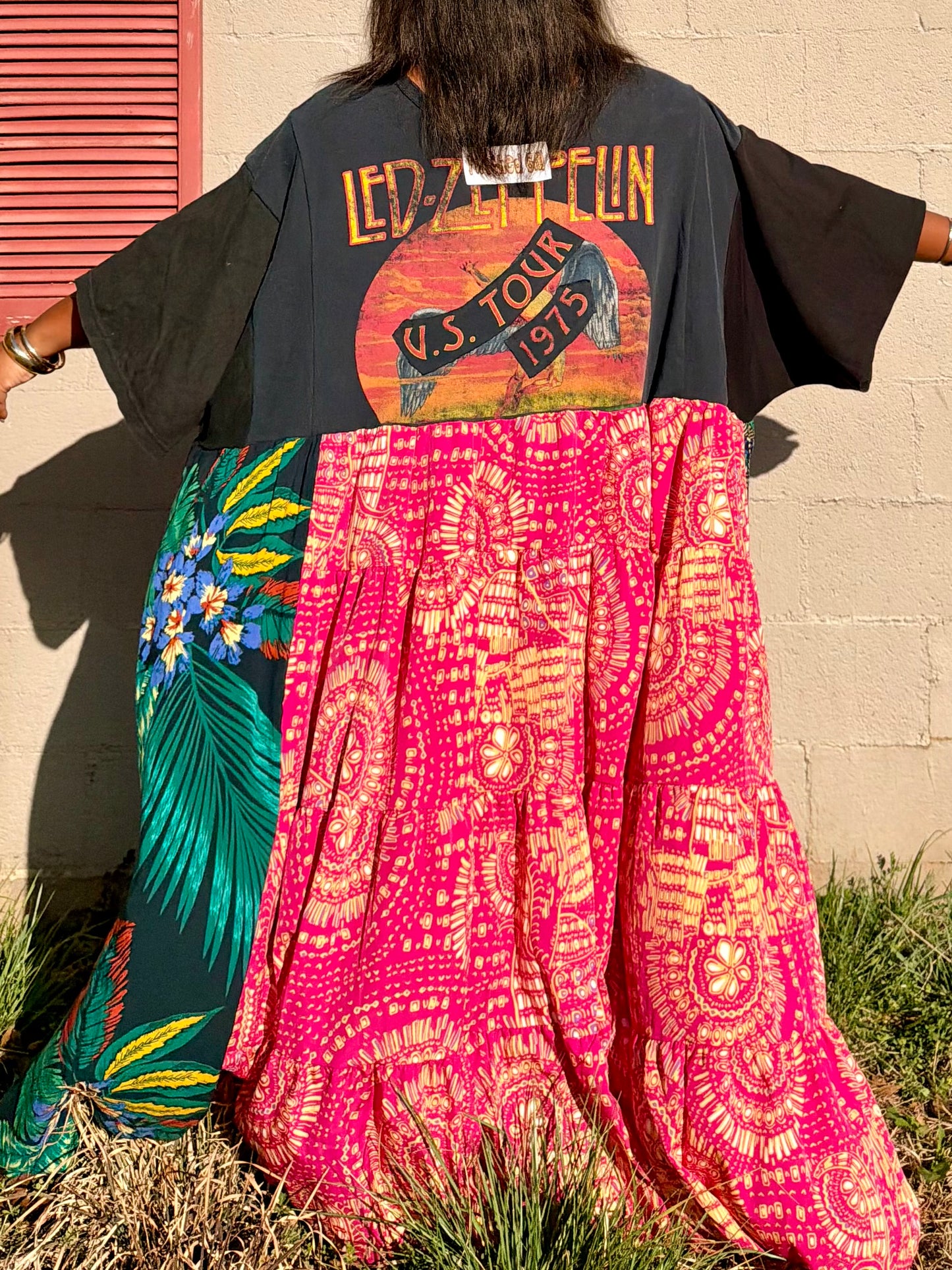 Extra Large-4XL Led Zeppelin High Low Swing Tee