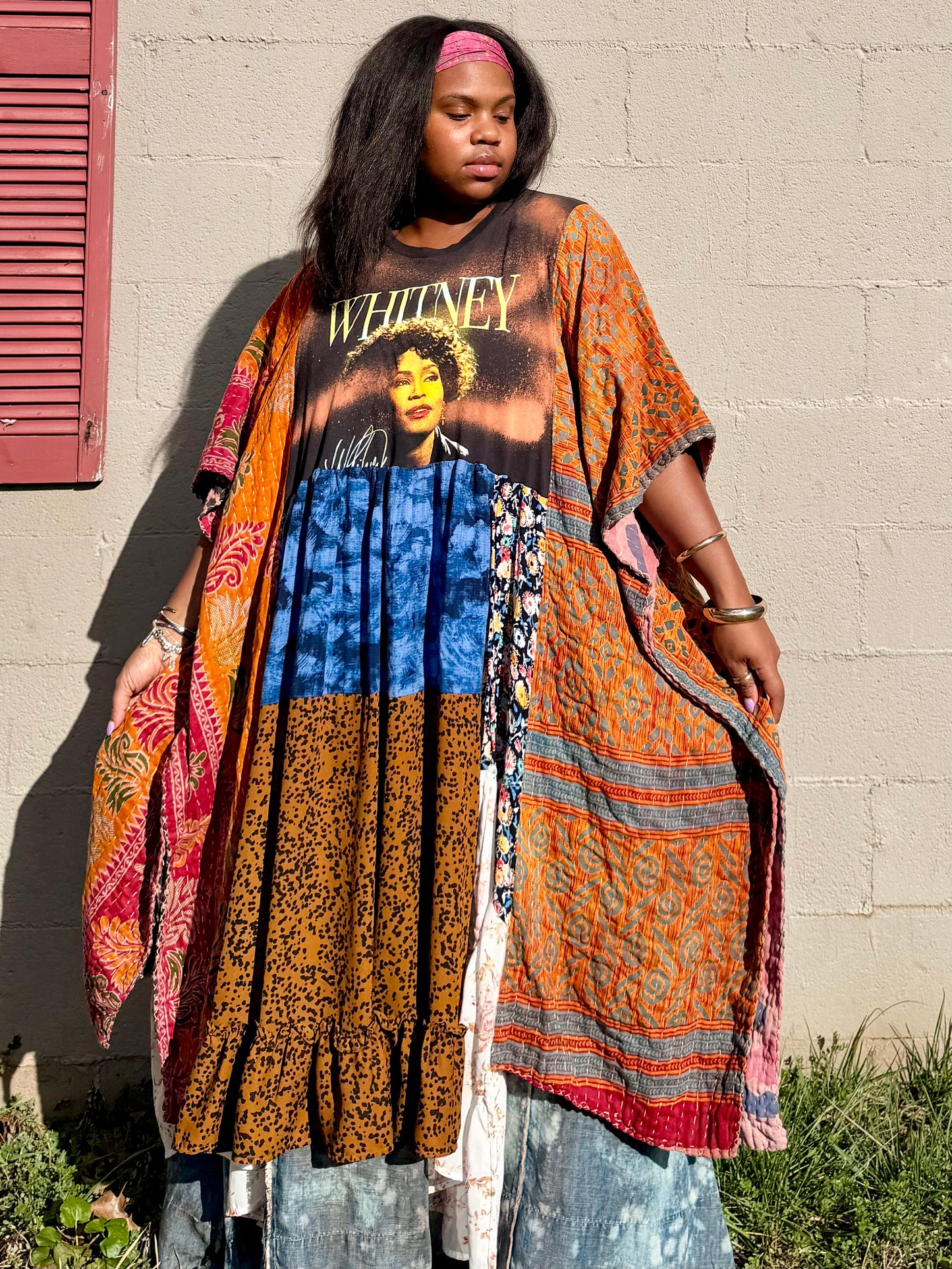 Extra Small-Extra Large Whitney Houston Kaftan Maxi Tee