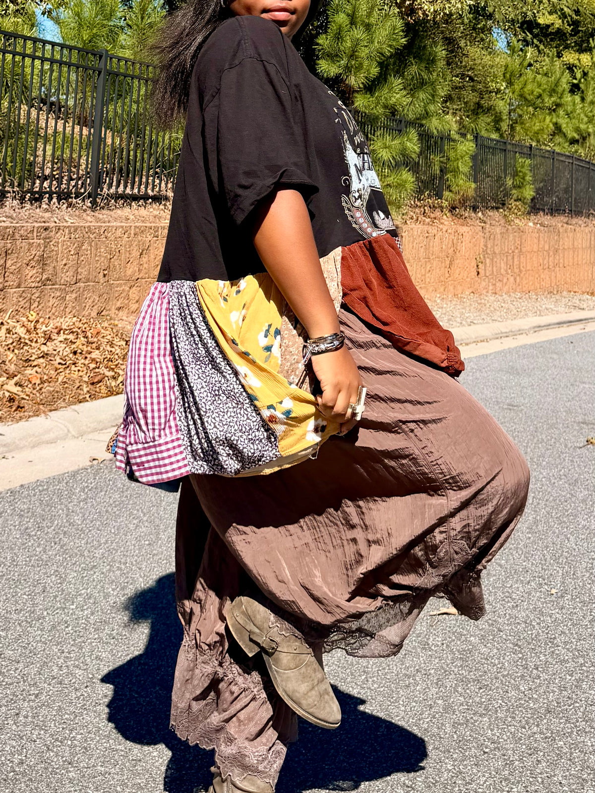 Small-Extra Large Michael Jackson Midi Tee