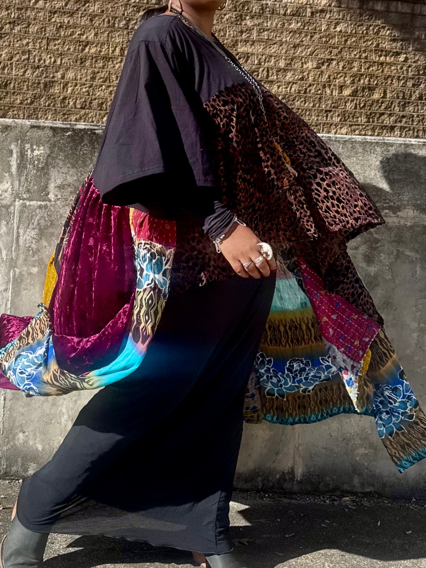 Large-3XL Biggie Maxi Tee