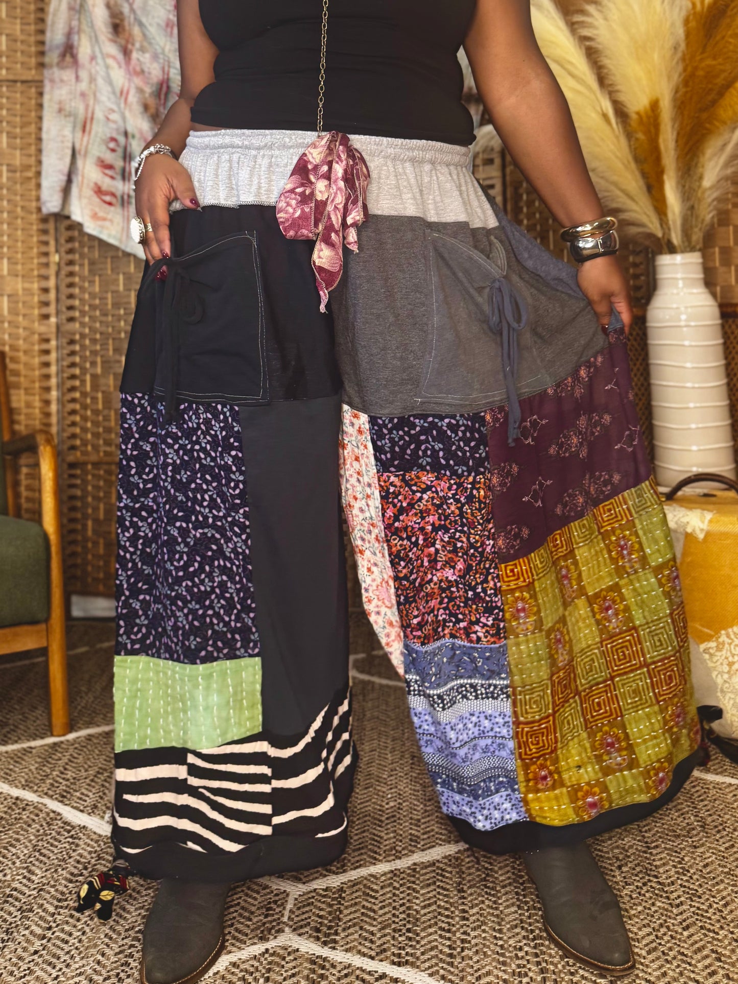 Extra Large- 5XL Solid Luxury Sweatpants