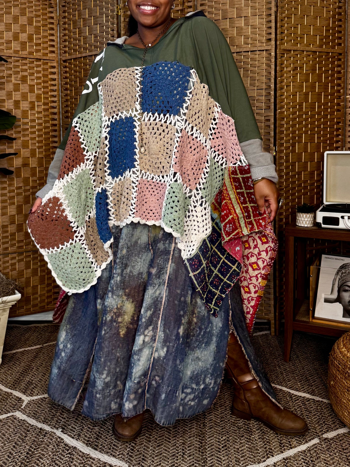 Large-5XL Dirty Hippie Luxury Hoodie