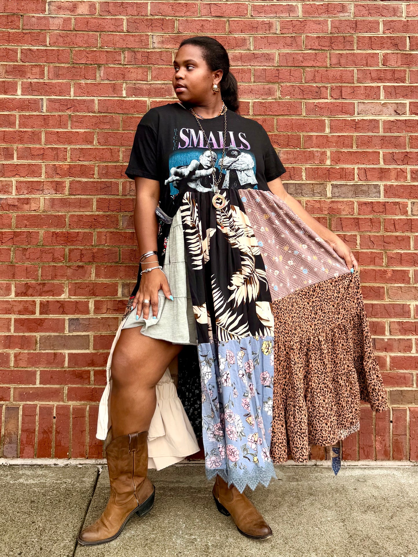 Small- Extra Large Biggie Smalls Maxi Tee